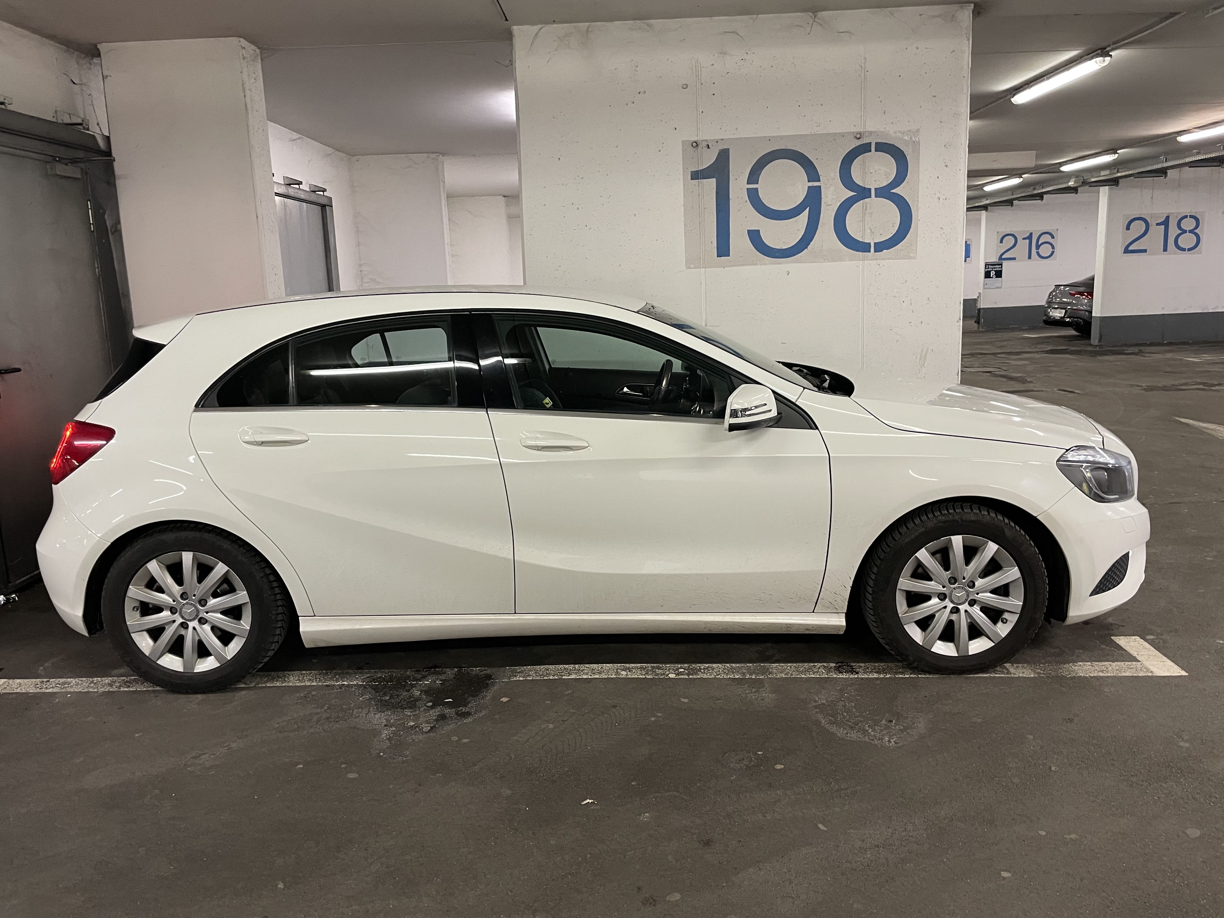 Mercedes-Benz A-Klasse 180 avec Climatisation