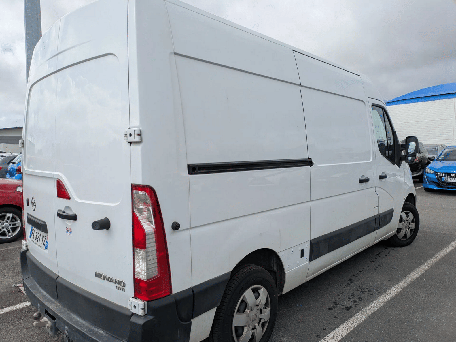 Opel Movano avec Audio Bluetooth