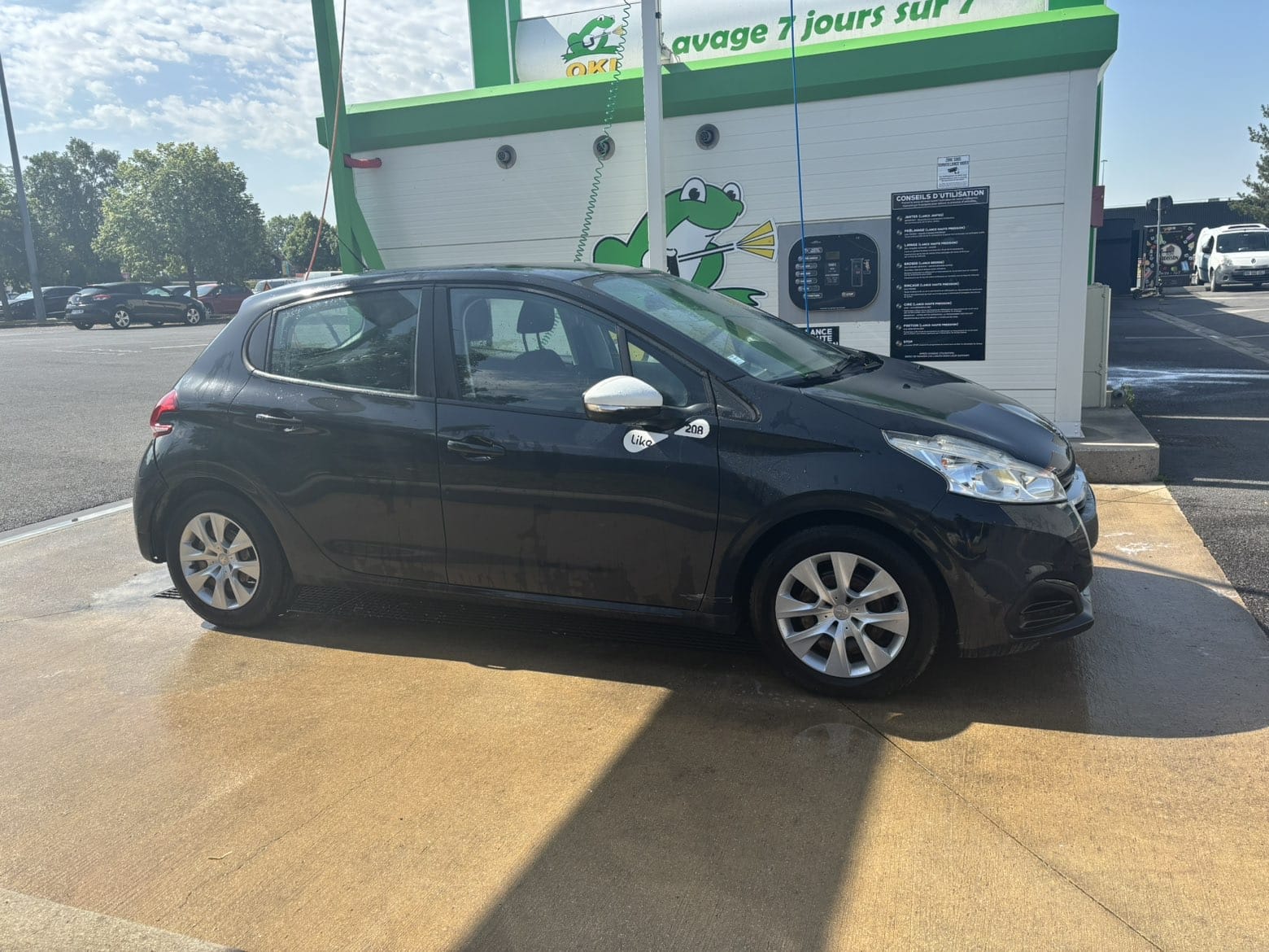 Peugeot 208 avec Climatisation