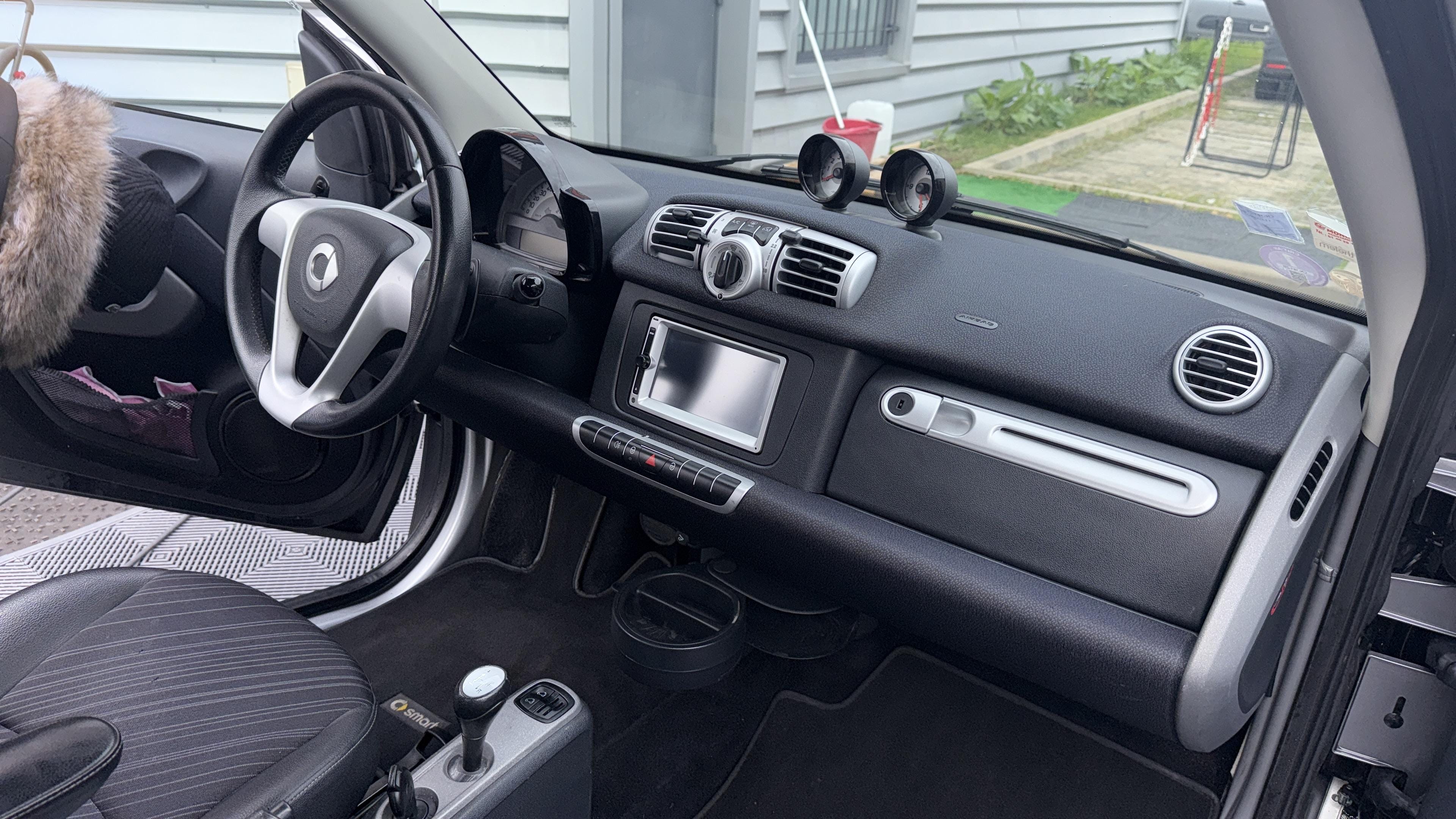Smart Fortwo Cabriolet 1.0 84CV Turbo avec Audio Bluetooth