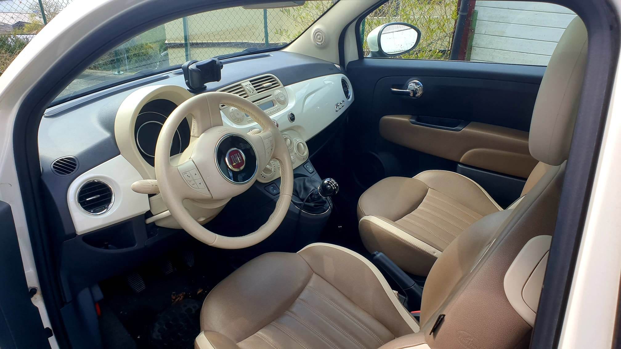 Fiat 500 med Lydinngang