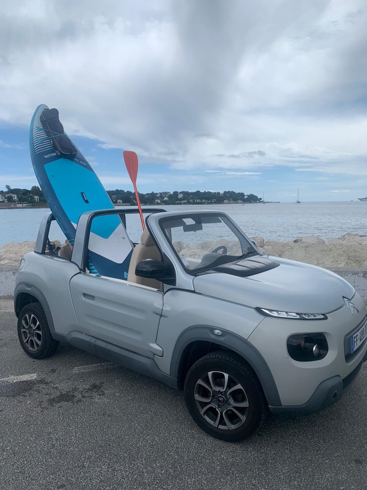 Citroen e-Mehari avec Autoradio