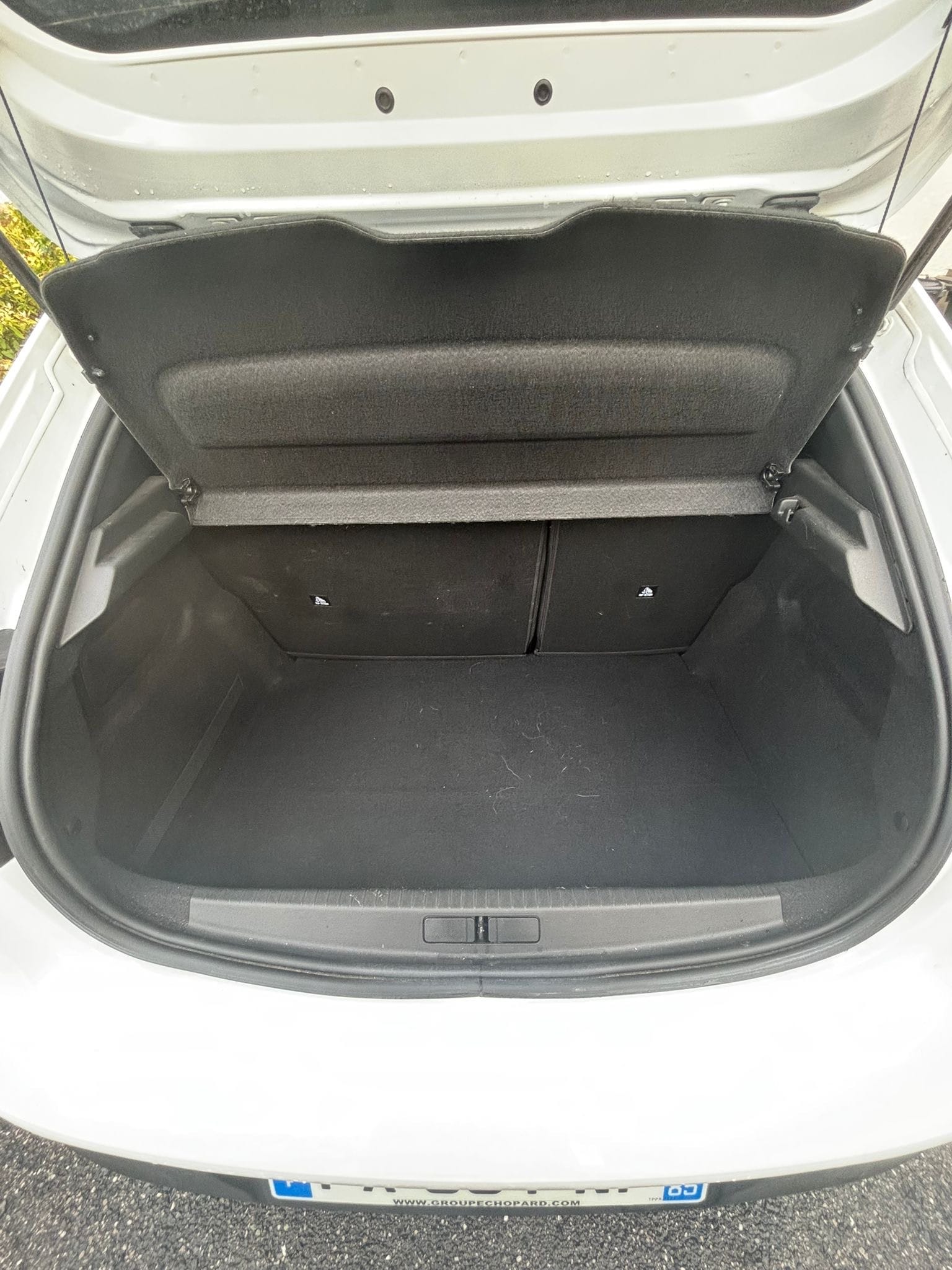 Peugeot 208 avec Apple CarPlay