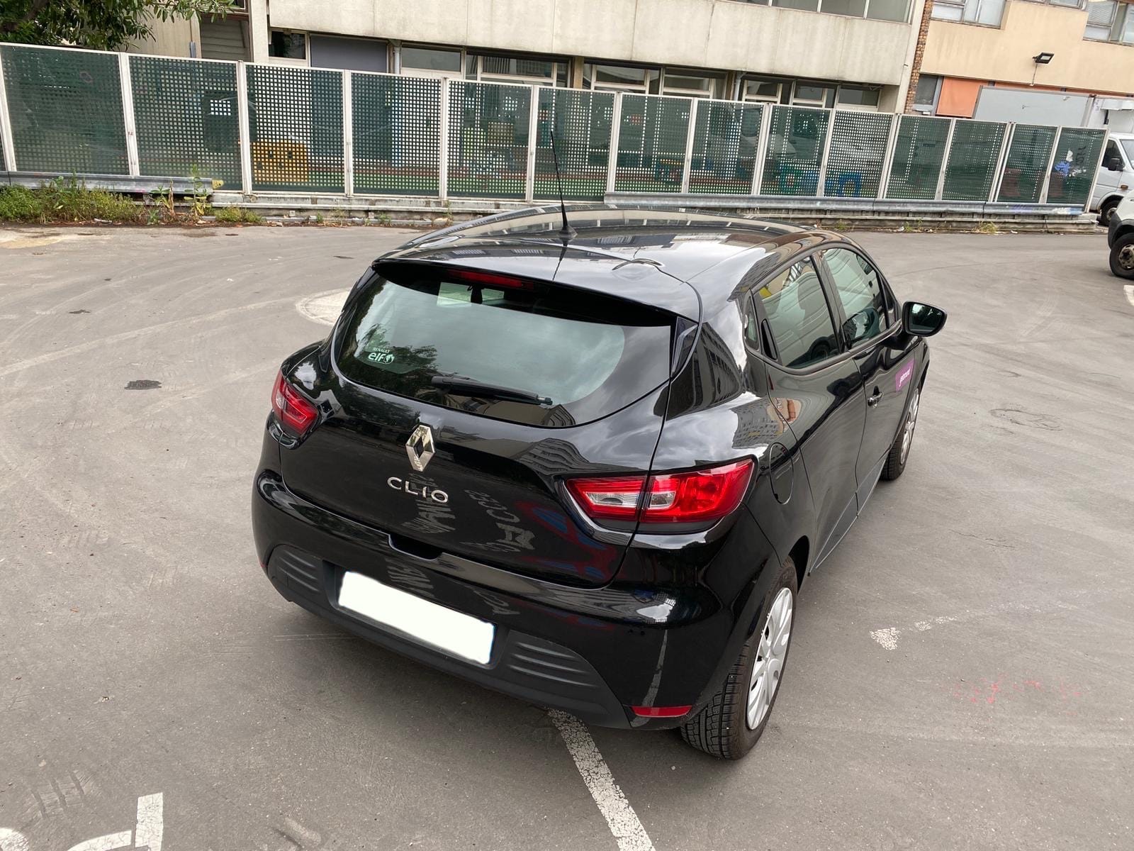 Renault Clio 425 with Air conditioning