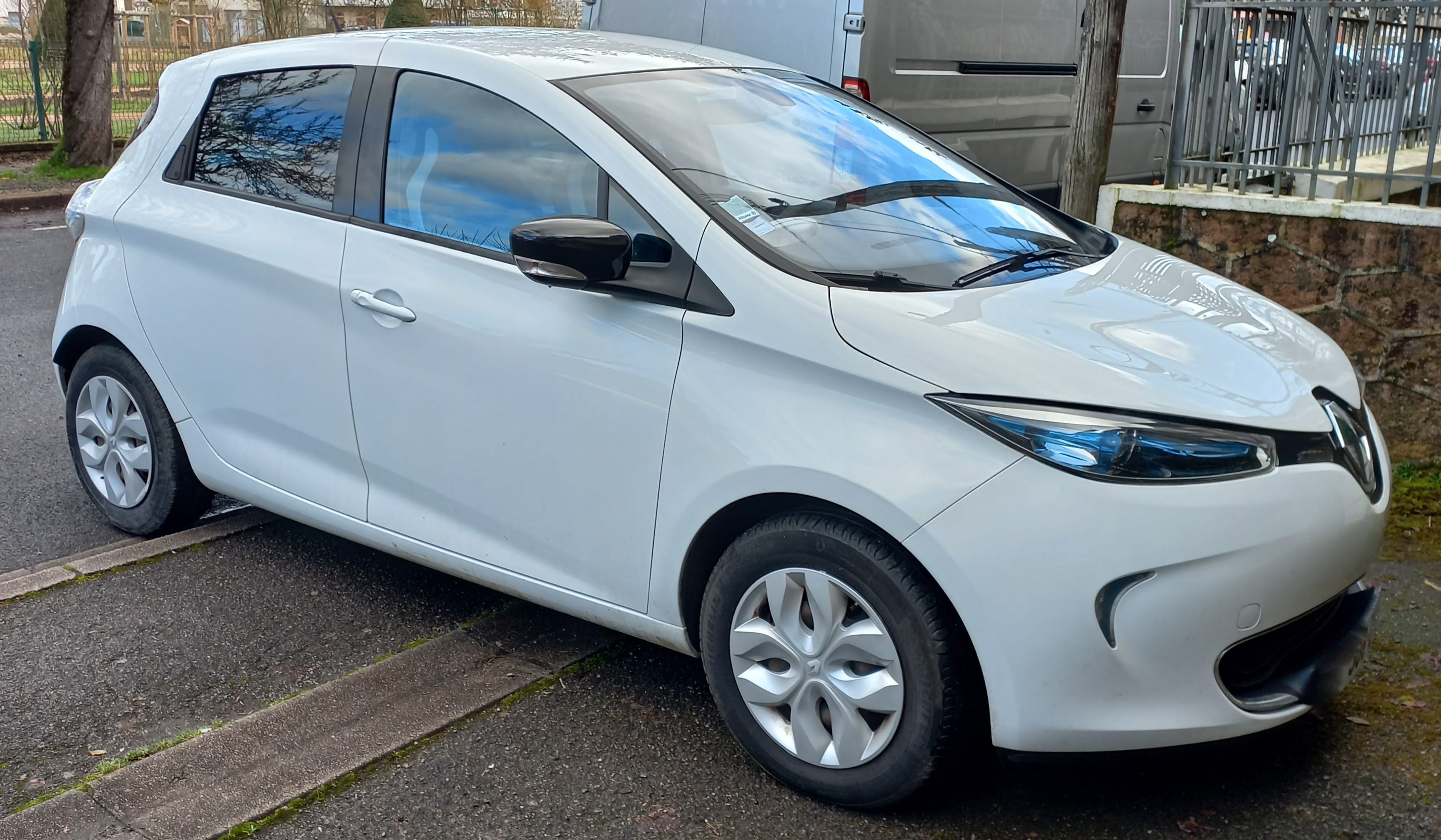 Renault ZOE, 2015, Électrique, automatique