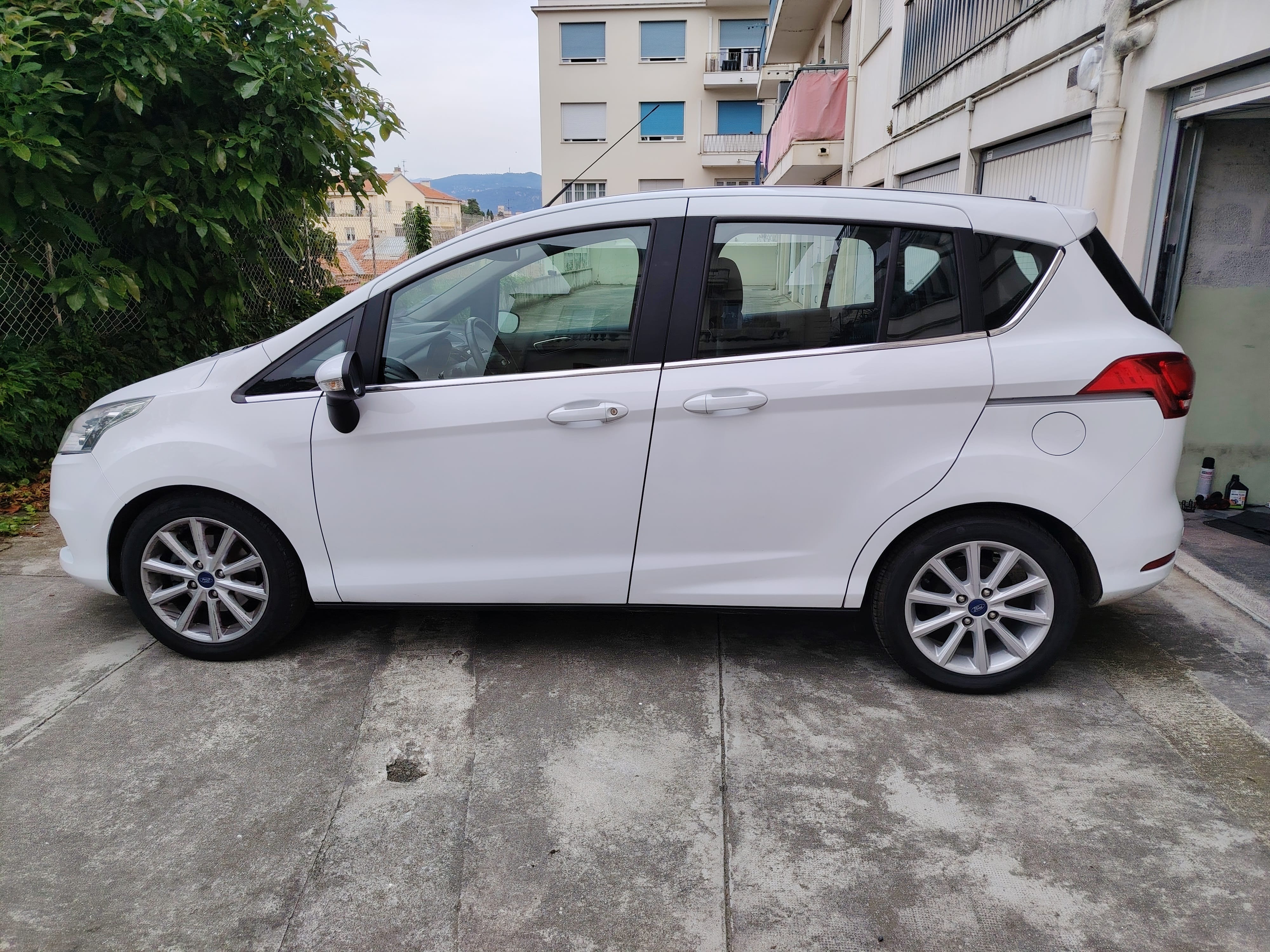 Ford B-Max, 2015, Essence 98