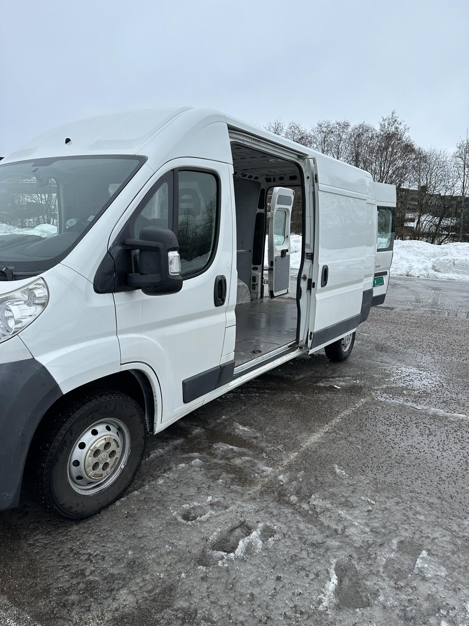 Peugeot Boxer 2.2 med Vinterdekk