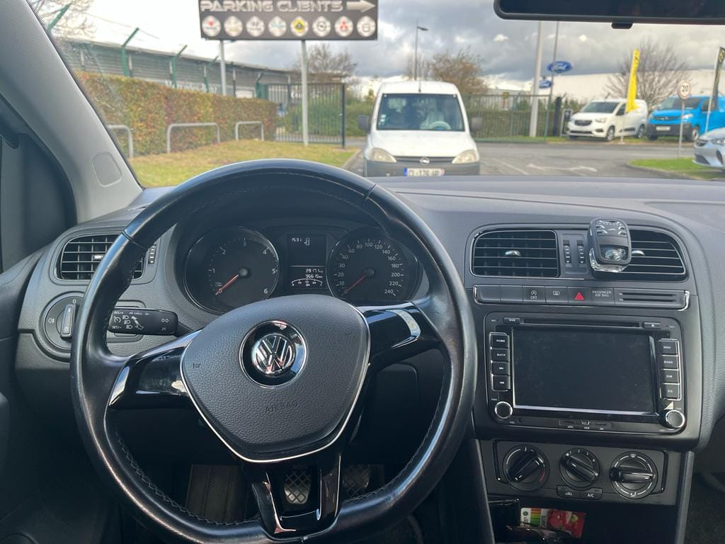 Volkswagen Polo 1.4 avec GPS