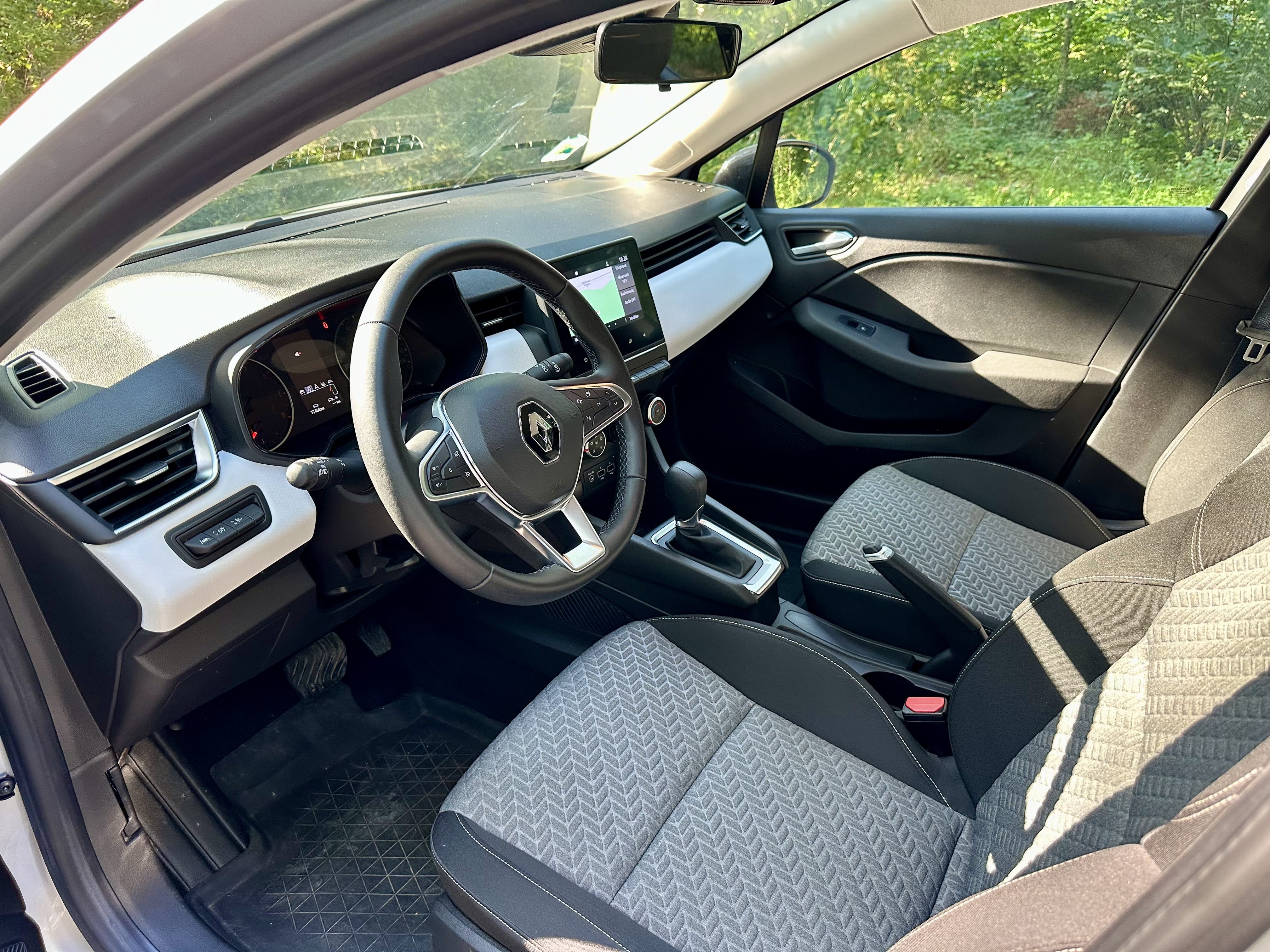 Renault Clio avec GPS