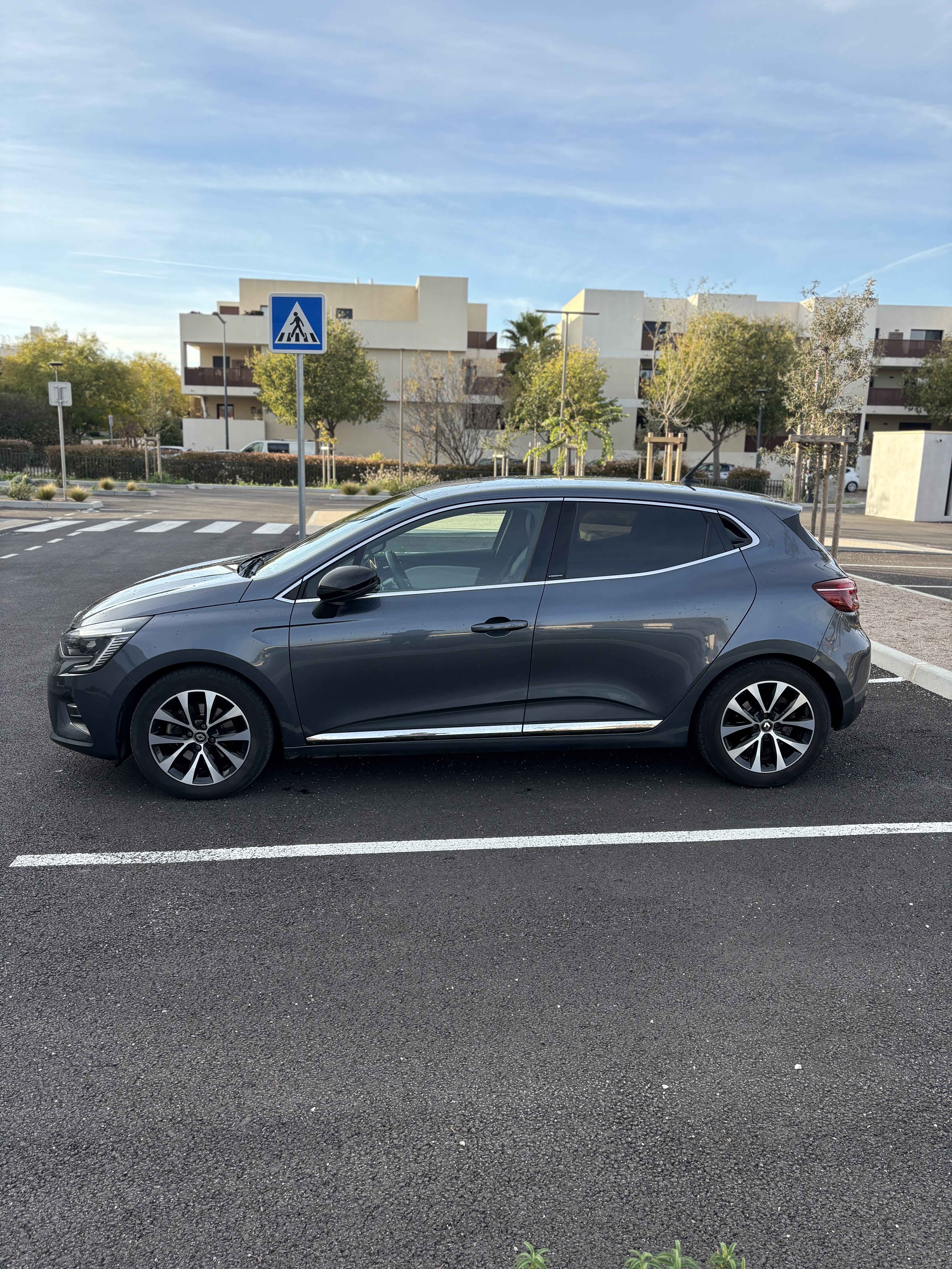 Renault Clio avec Régulateur de vitesse