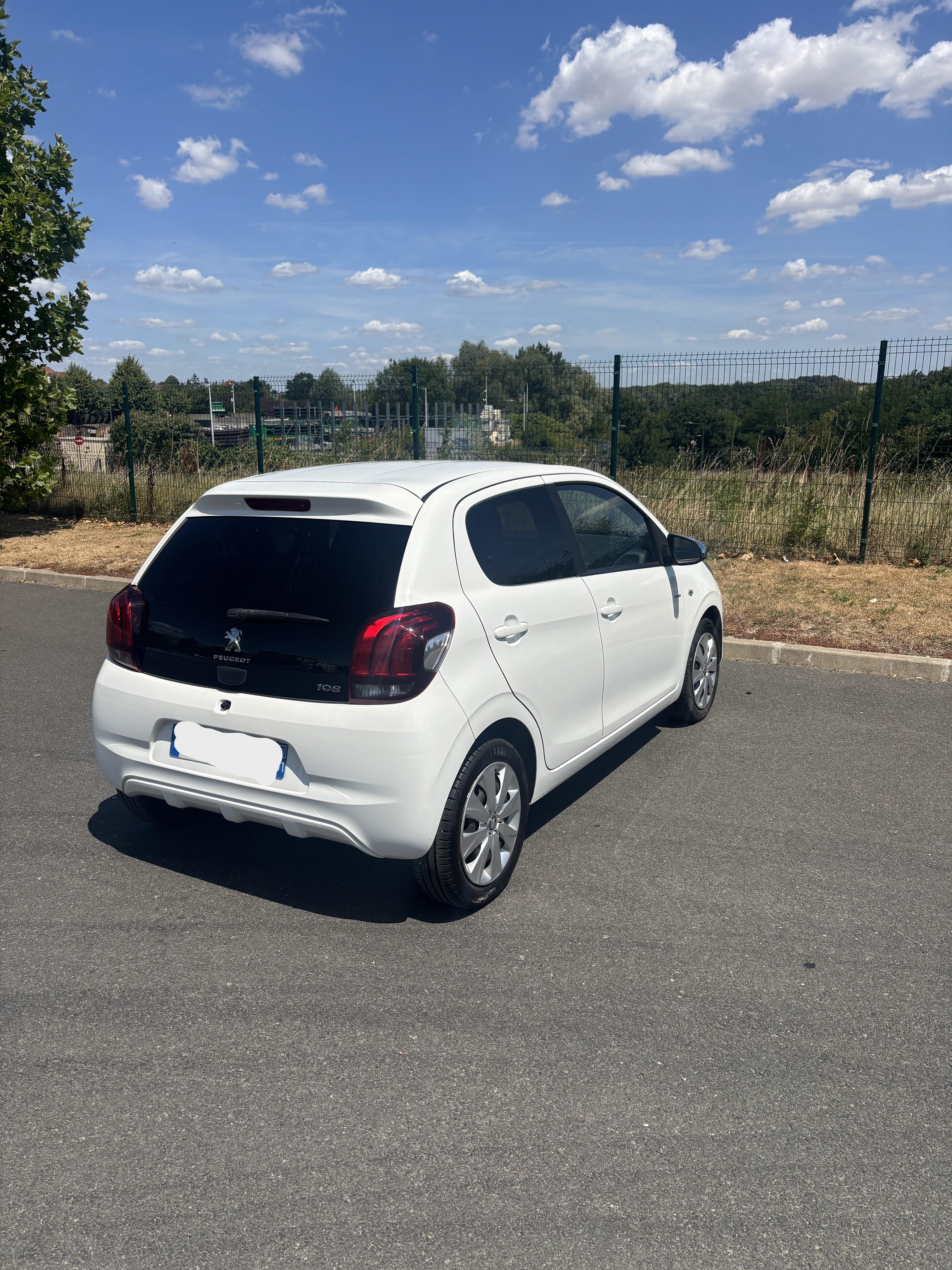 Peugeot 108 avec Régulateur de vitesse