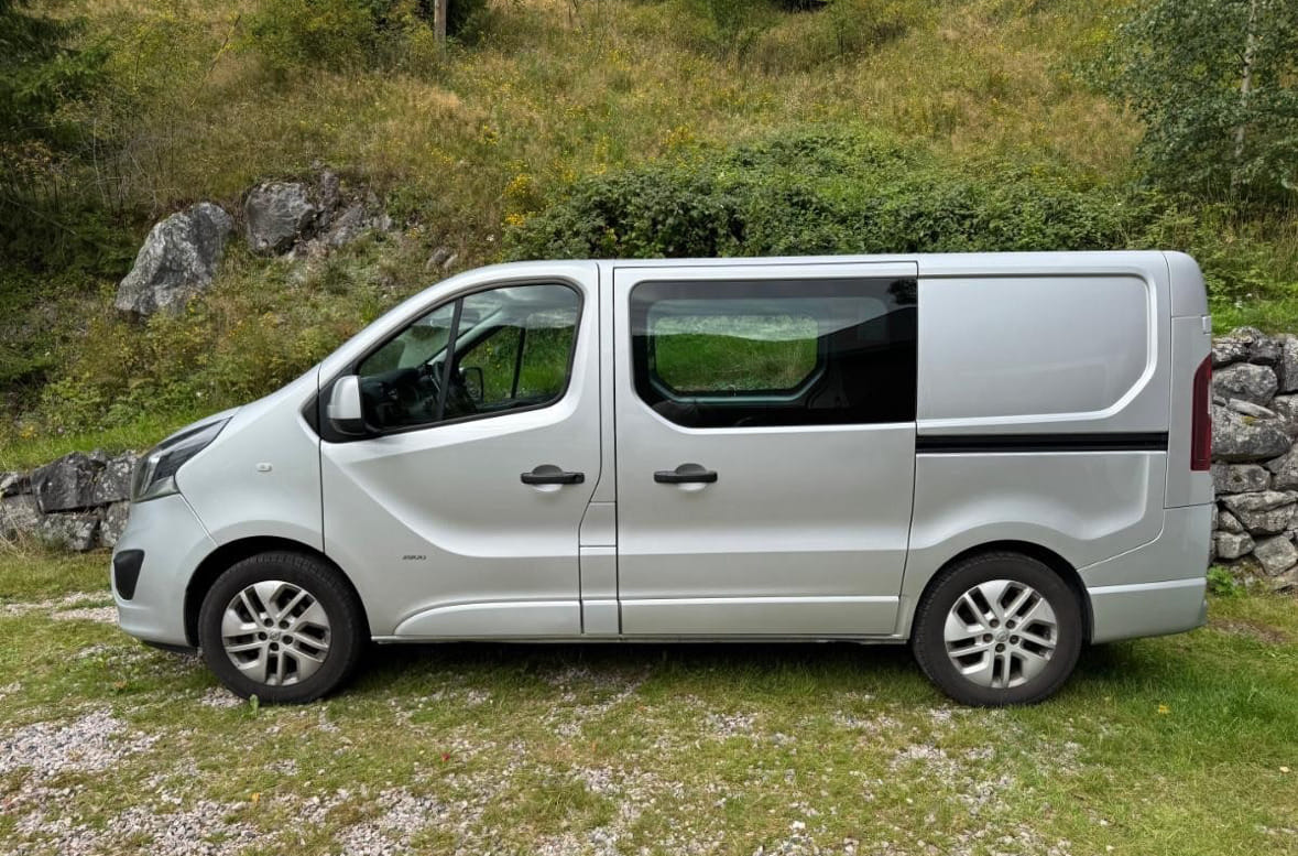Opel Vivaro med Aircondition