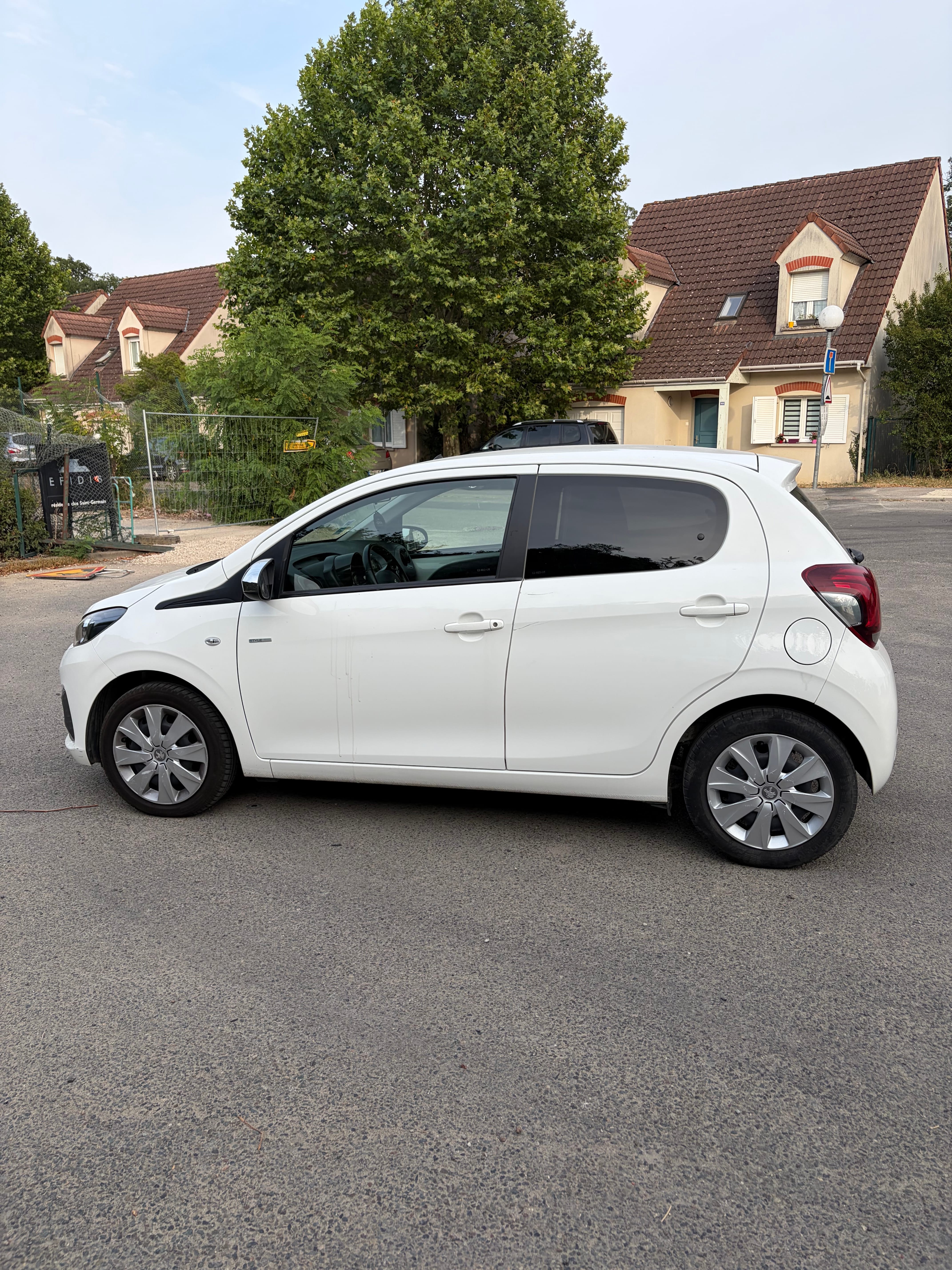 Peugeot 108 avec Climatisation