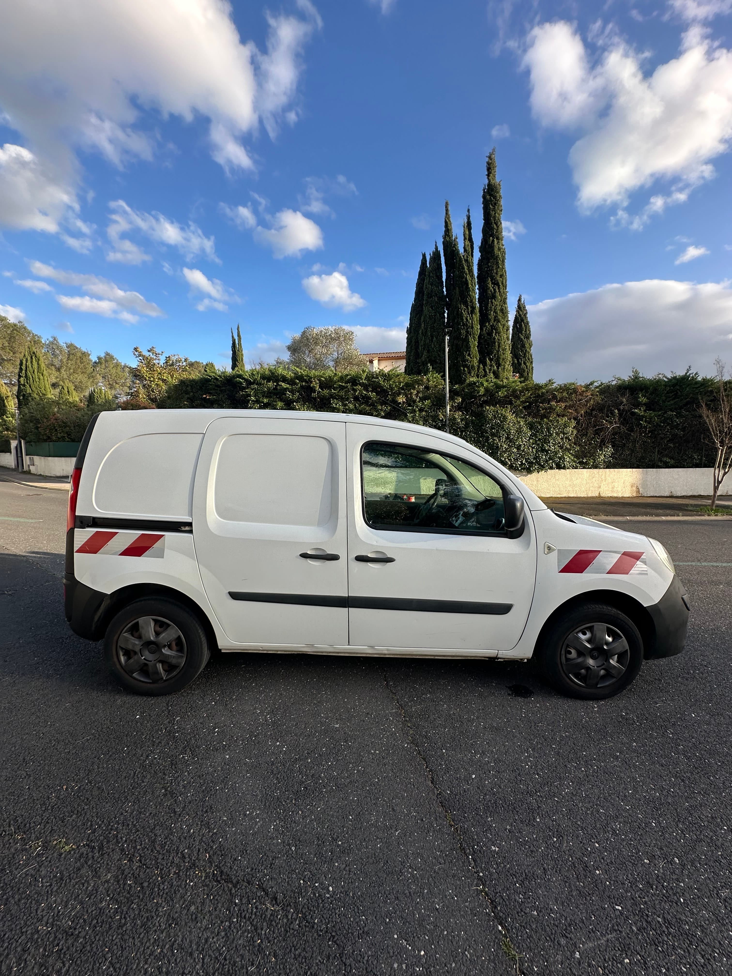 Renault Kangoo Express avec Autoradio