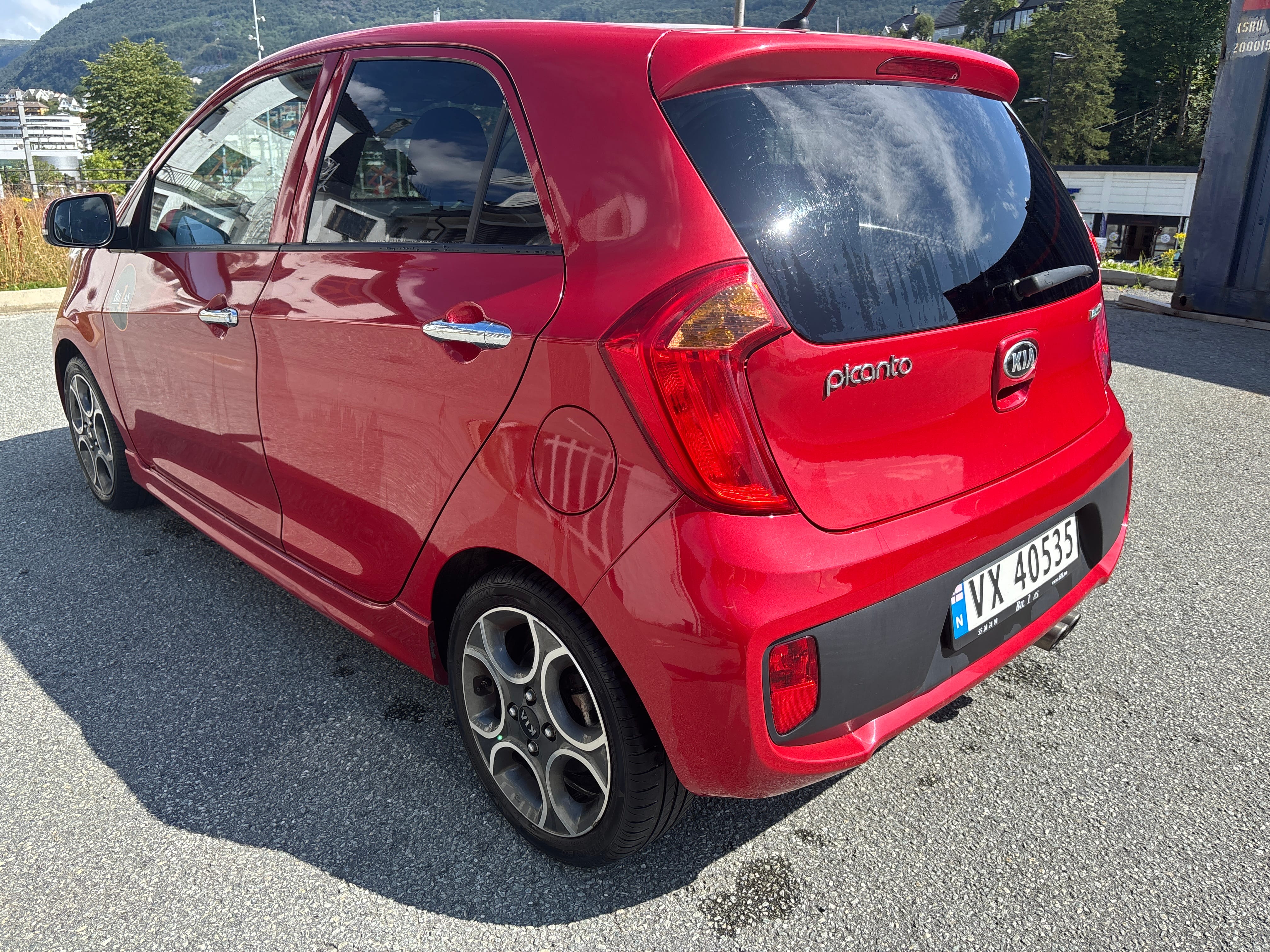 Kia Picanto 5 seter Compact Mrød