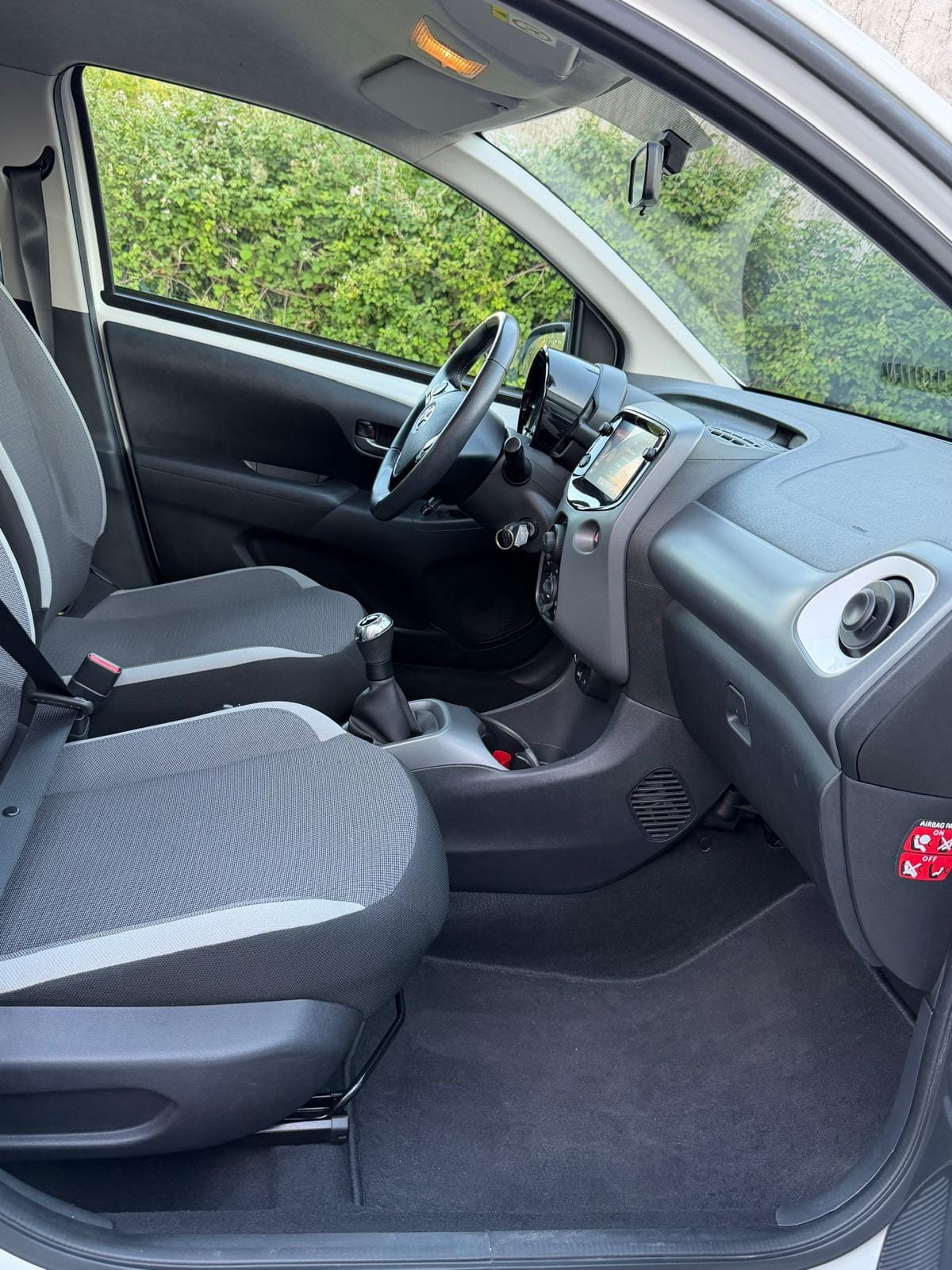 Toyota Aygo avec Siège bébé