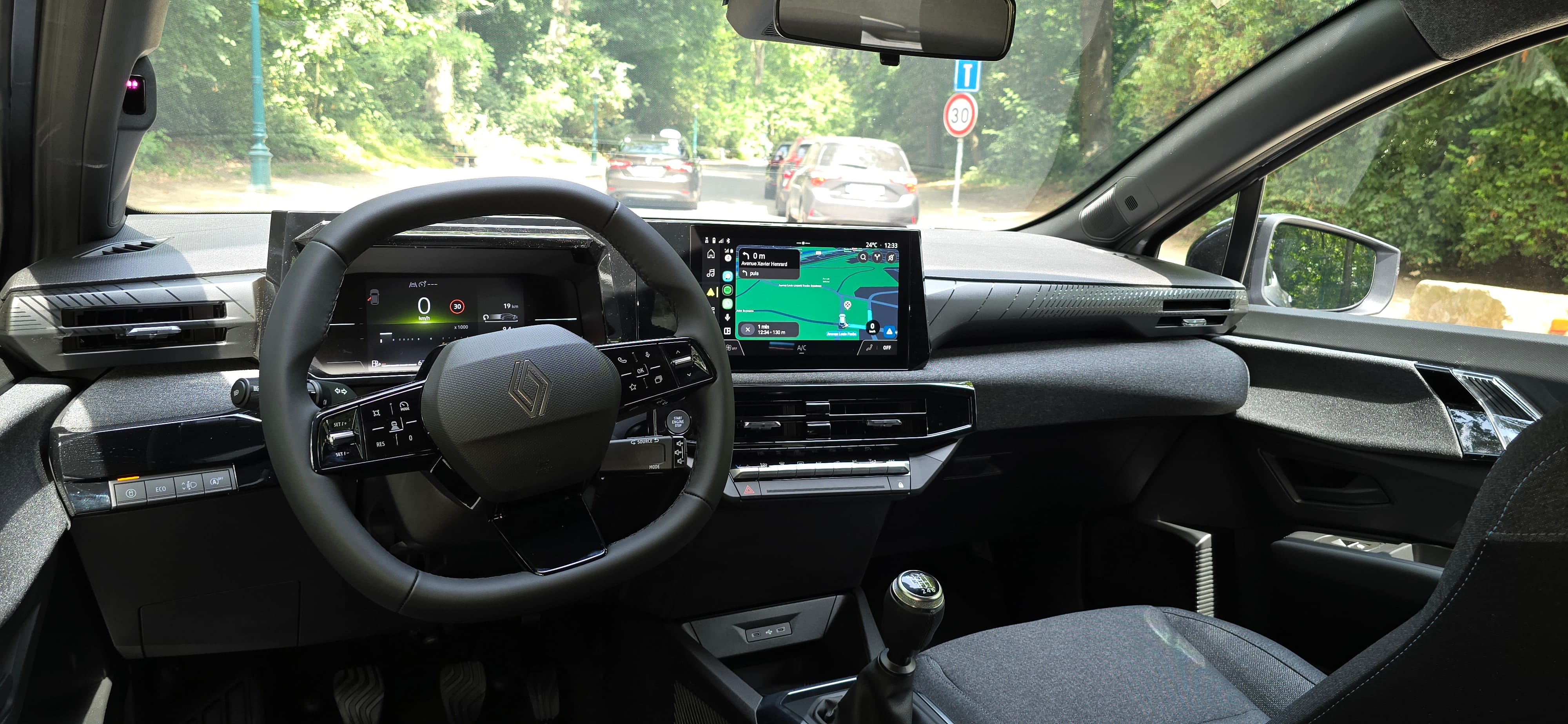 Renault Clio avec Régulateur de vitesse