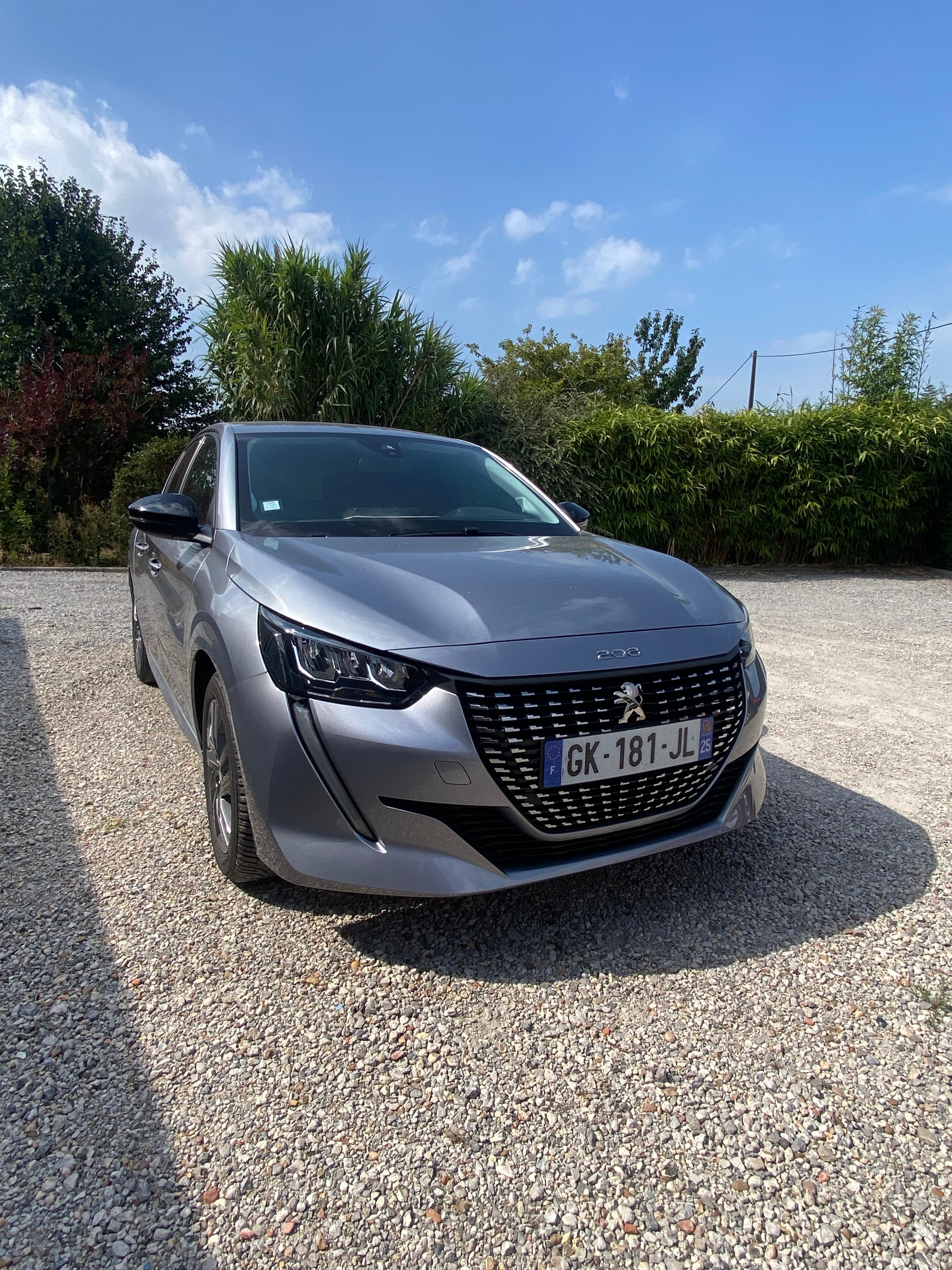 Peugeot 208, 2022, Essence 95