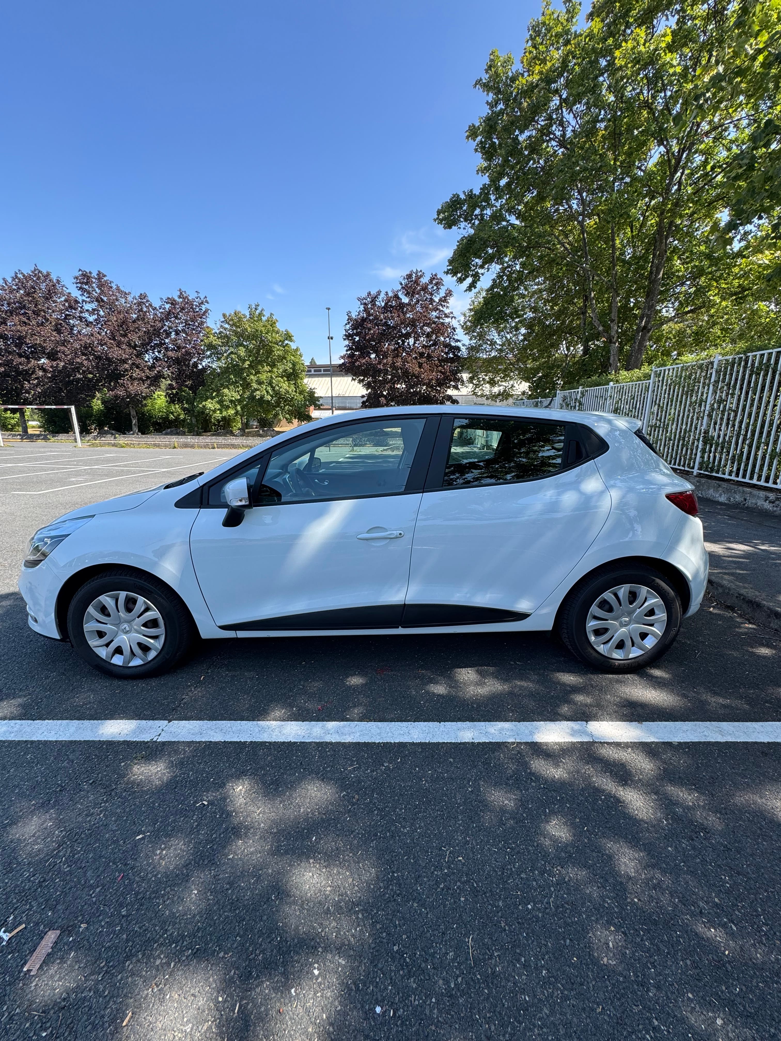Renault Clio 1.5 dci 90 avec Climatisation
