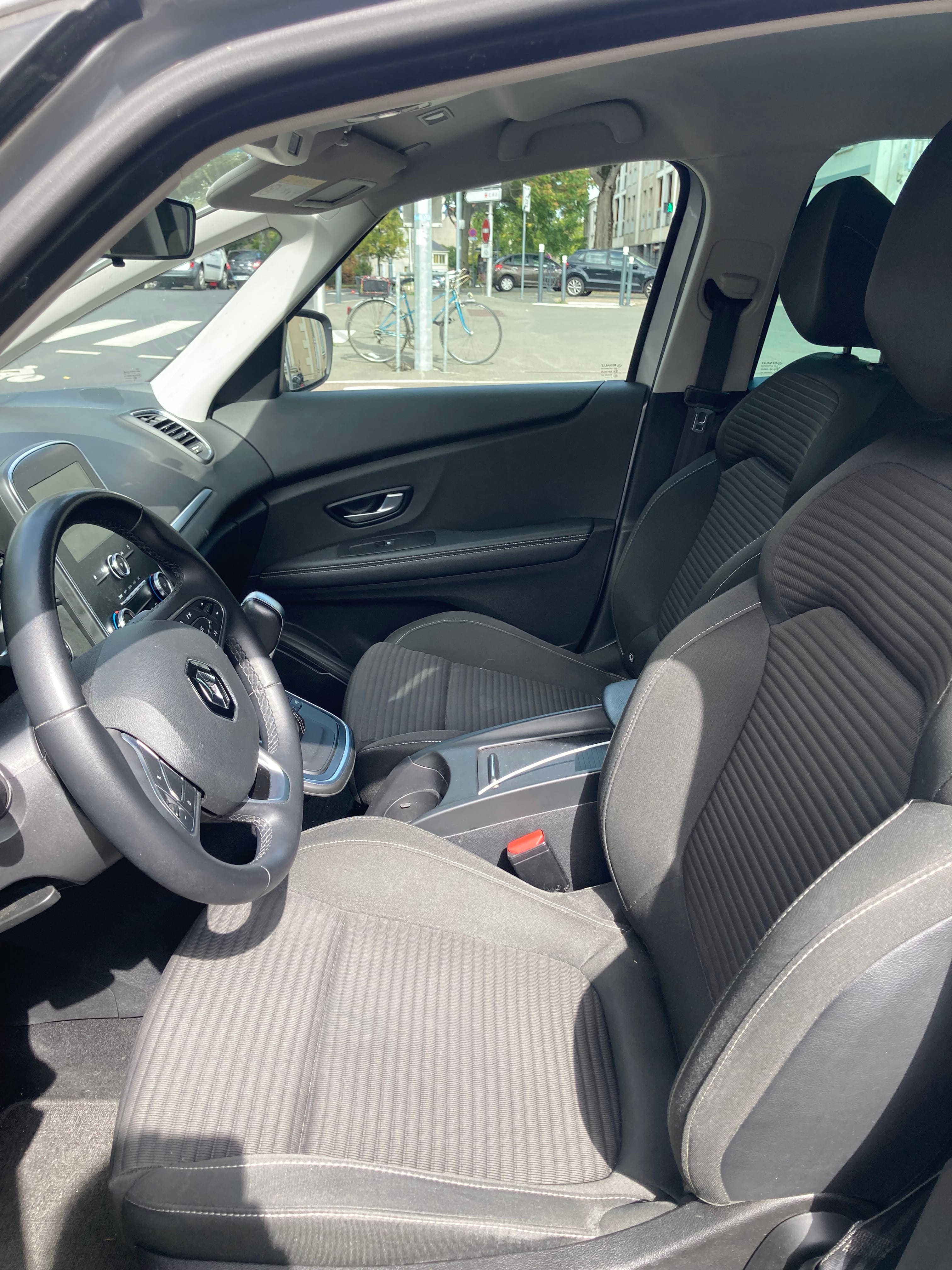 Renault Grand Scenic avec Audio Bluetooth