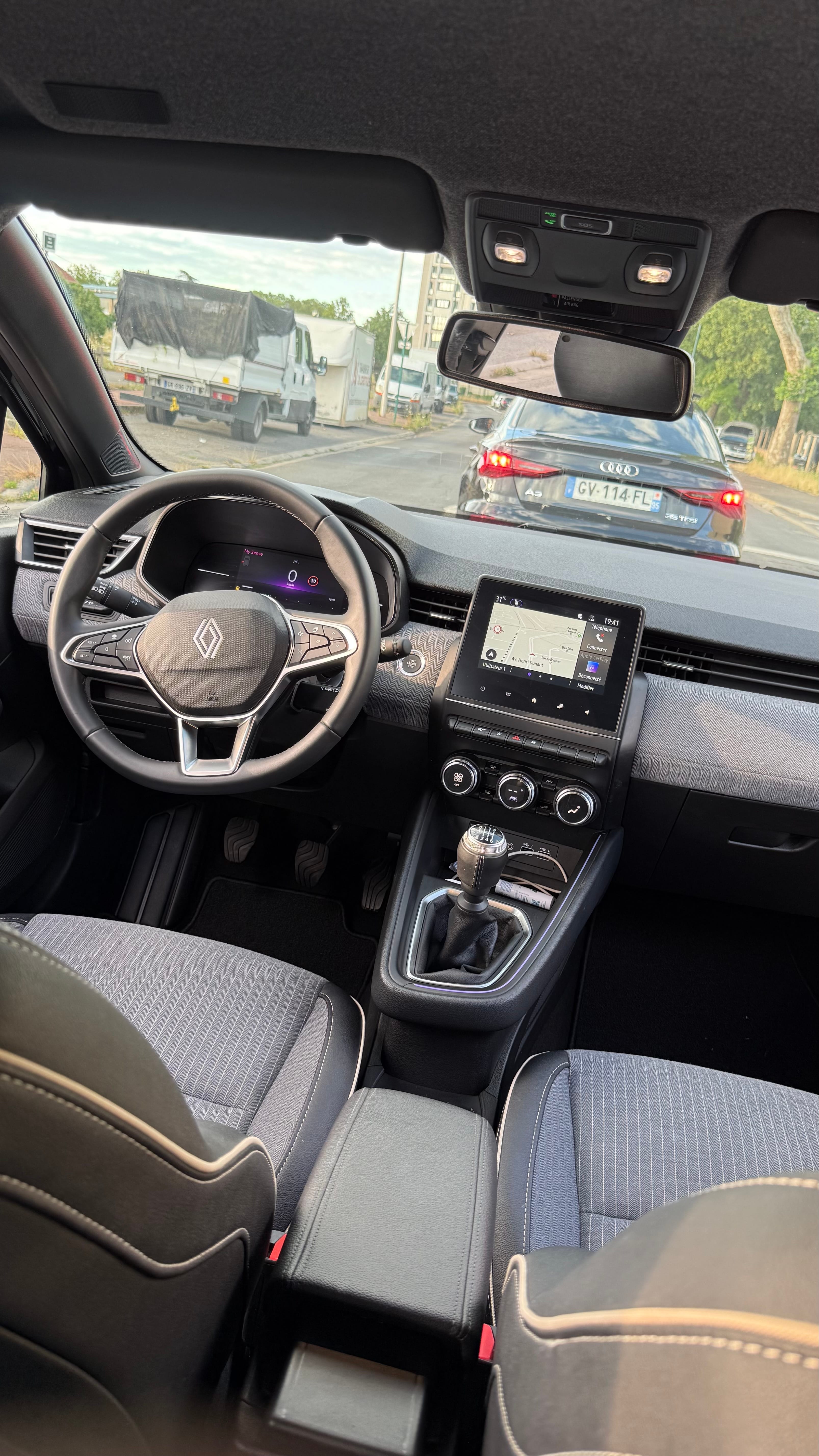 Renault Clio avec GPS
