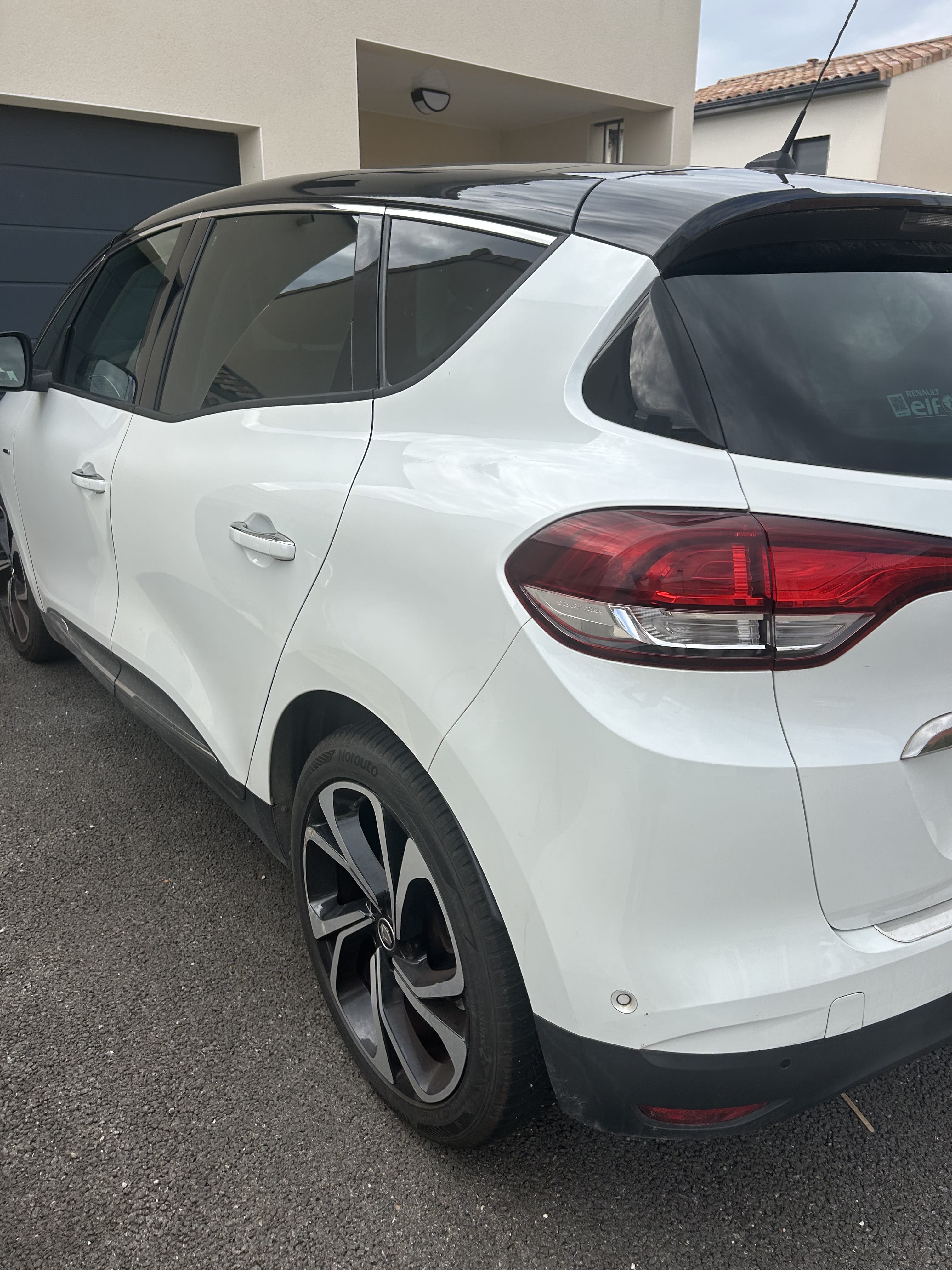 Renault Scenic avec Régulateur de vitesse