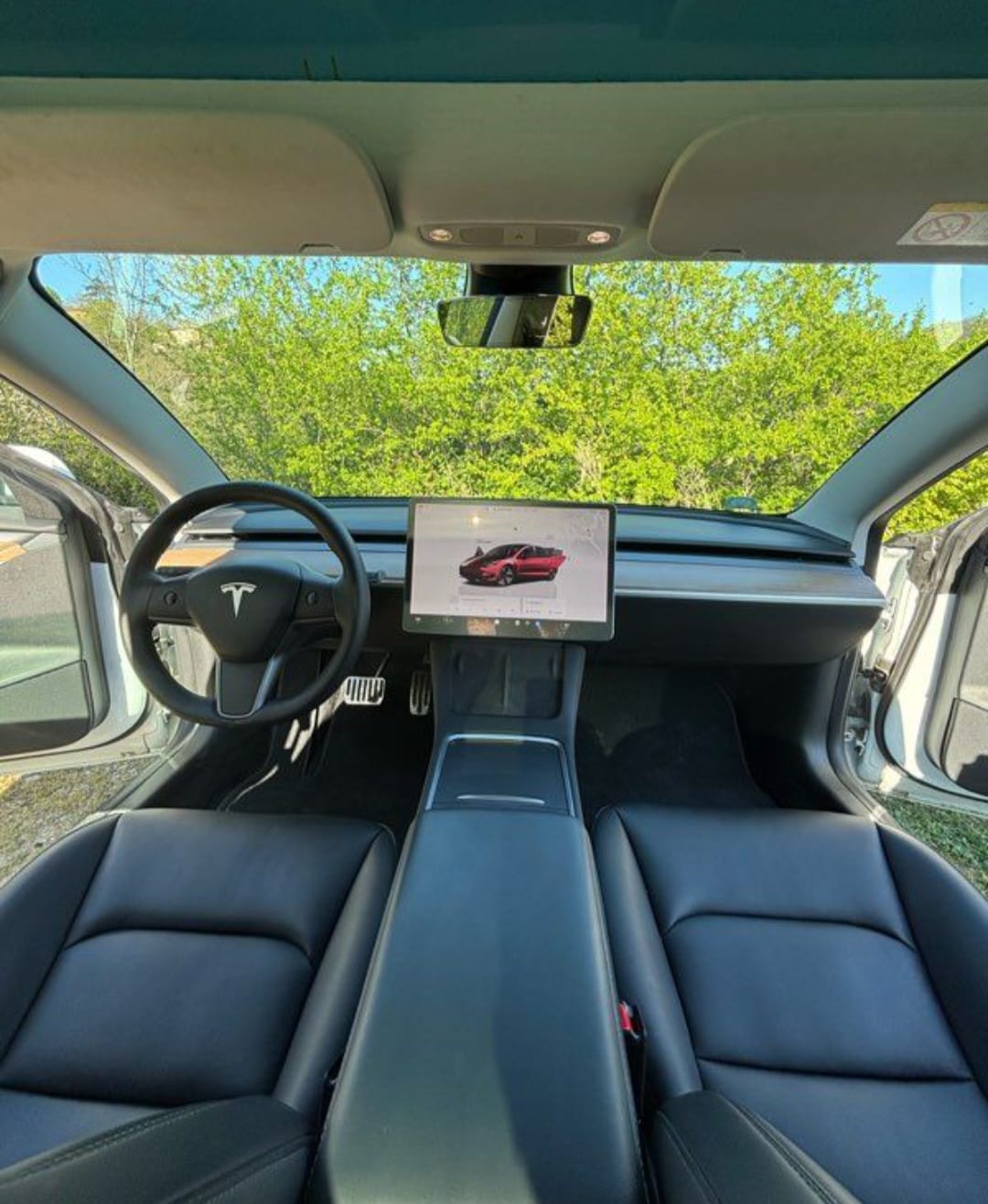 Tesla Model 3 avec GPS