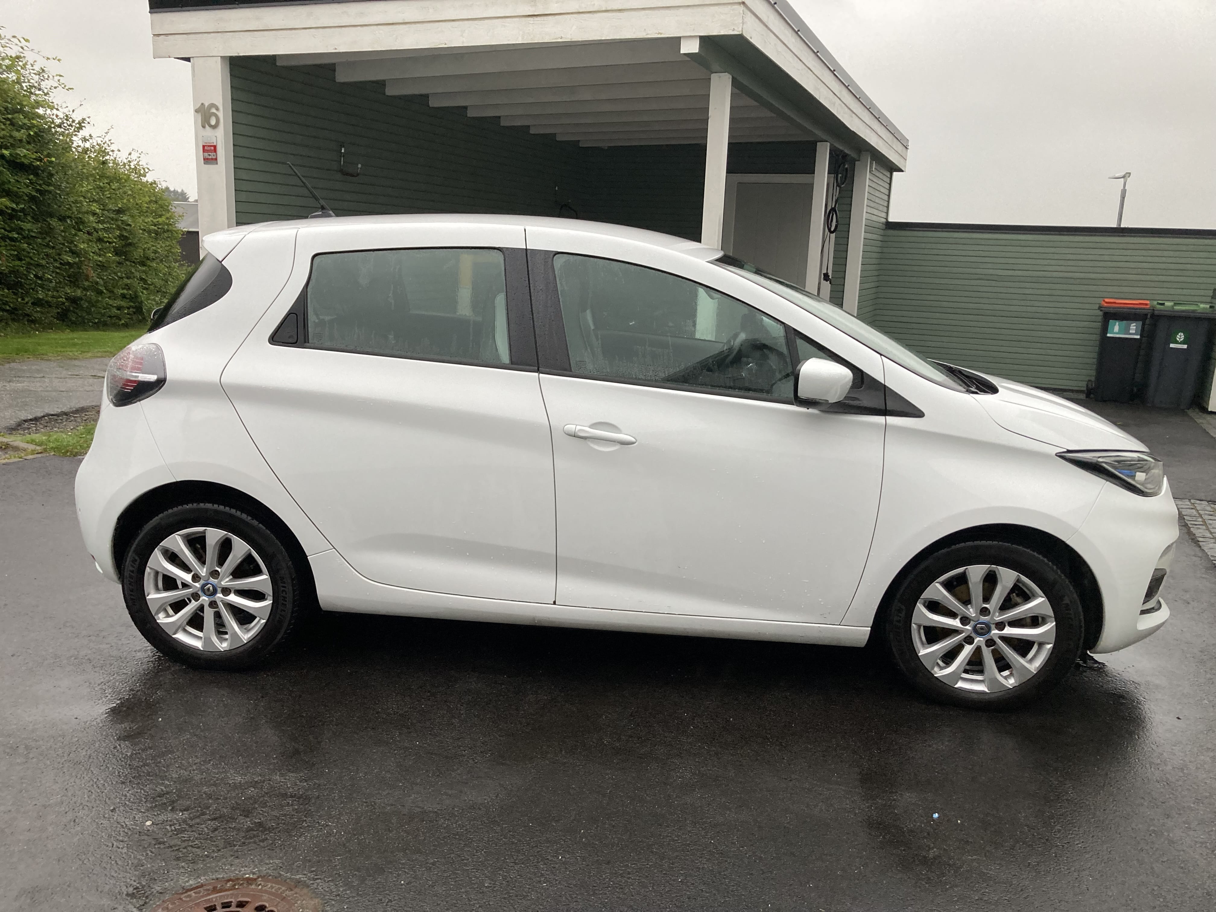 Renault ZOE with Air conditioning