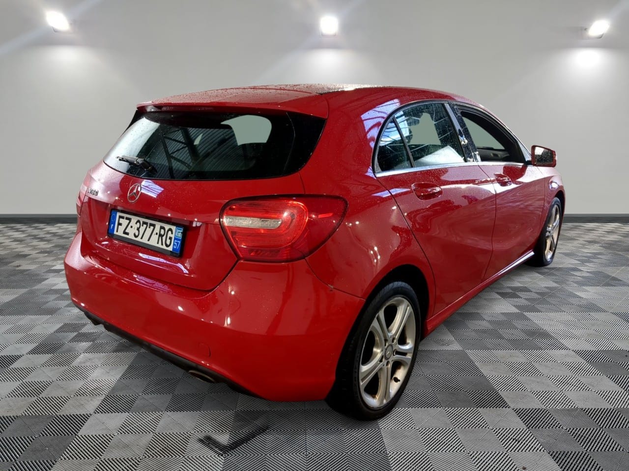 Mercedes-Benz Classe A 180 avec Siège bébé