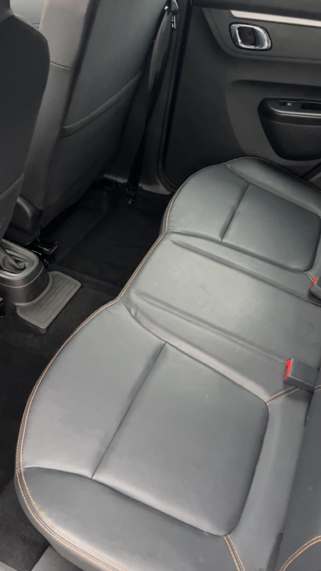 Dacia Spring Confort plus avec Siège bébé