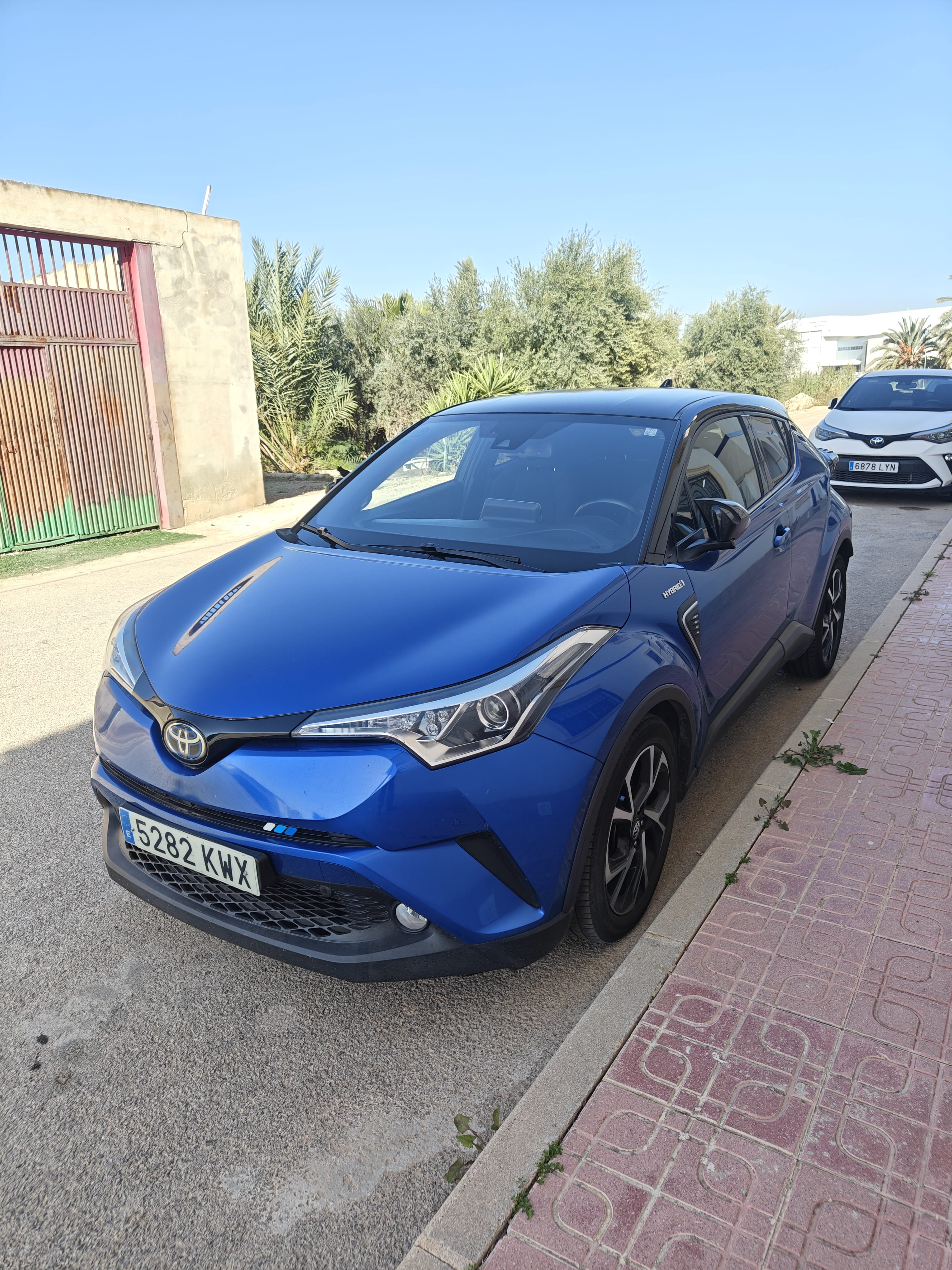 Toyota C-HR con Dashcam