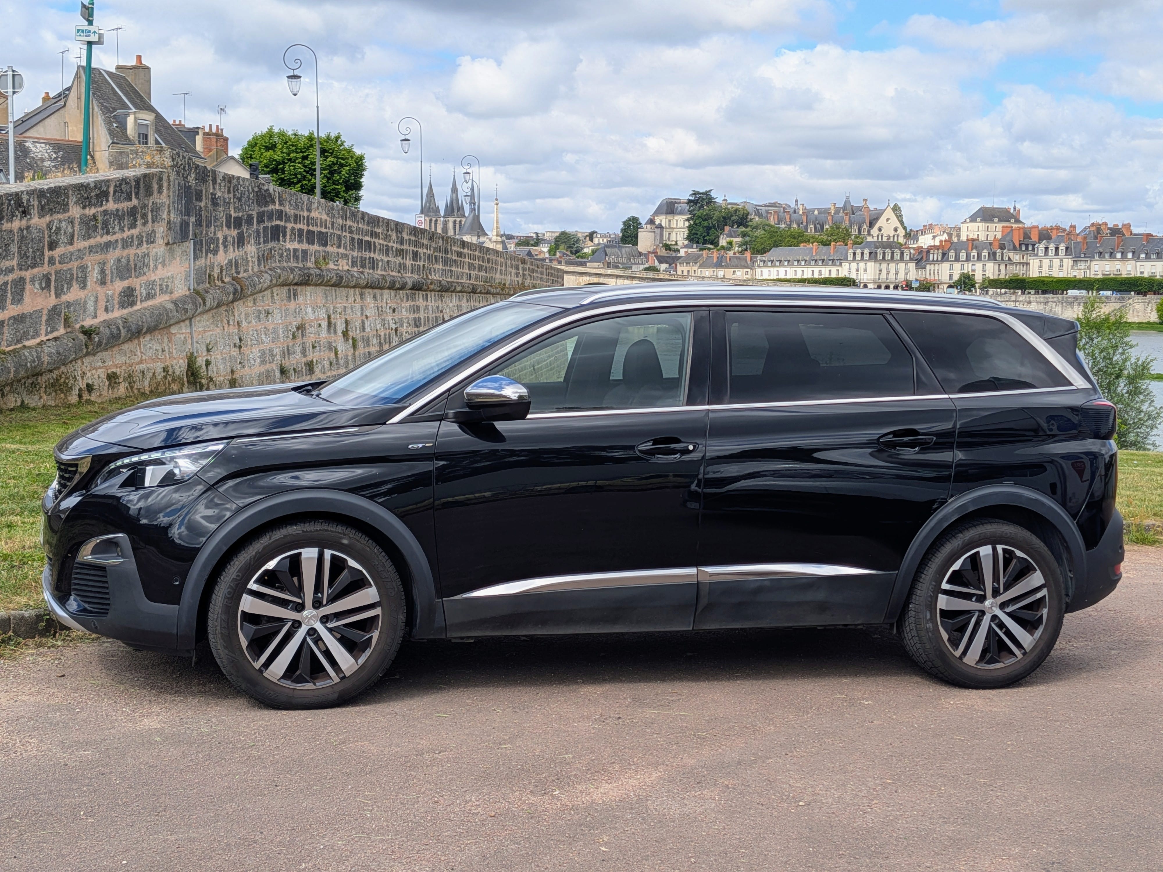 Peugeot 5008 avec Climatisation