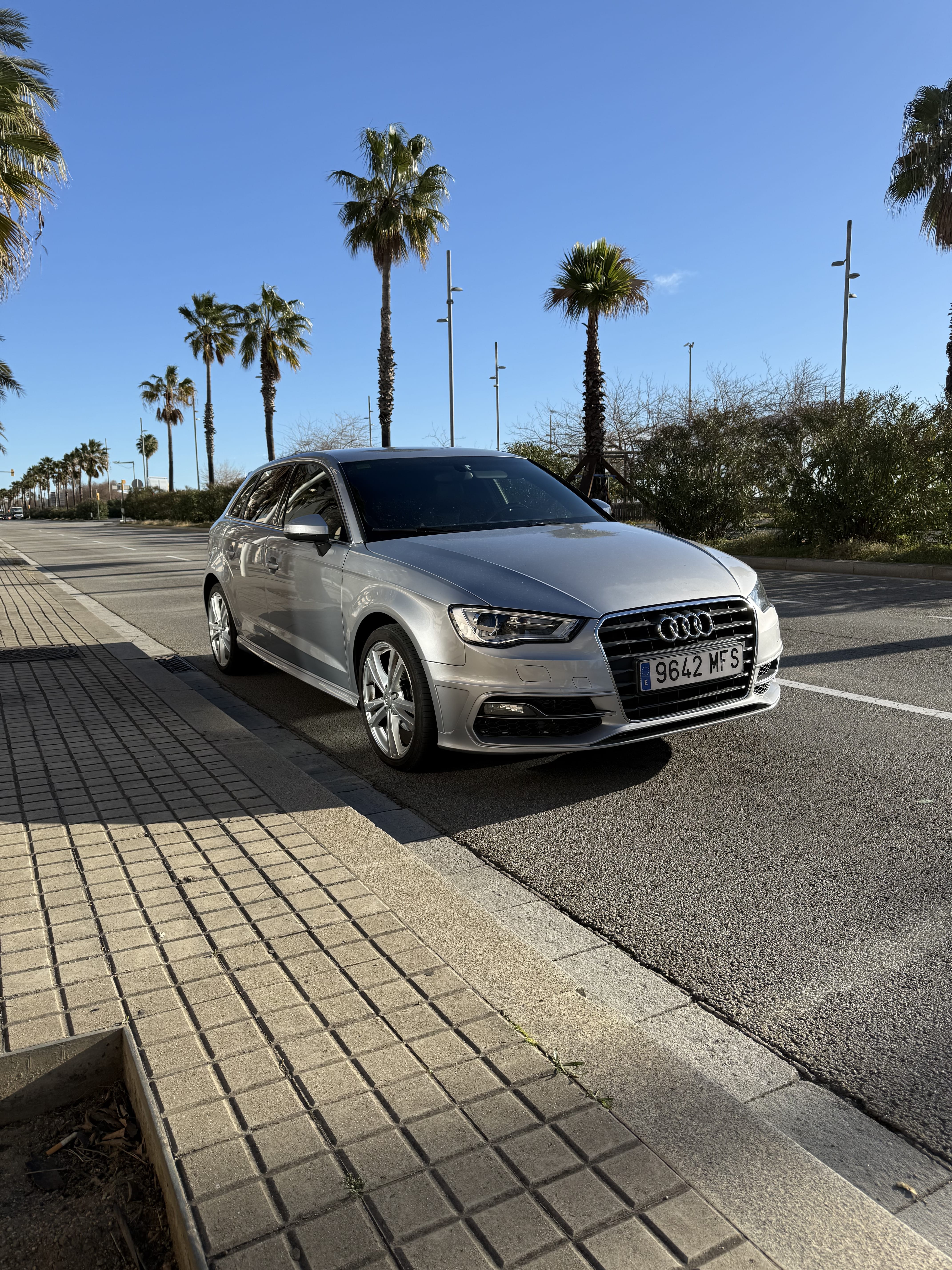 Audi A3 Sportback avec Climatisation