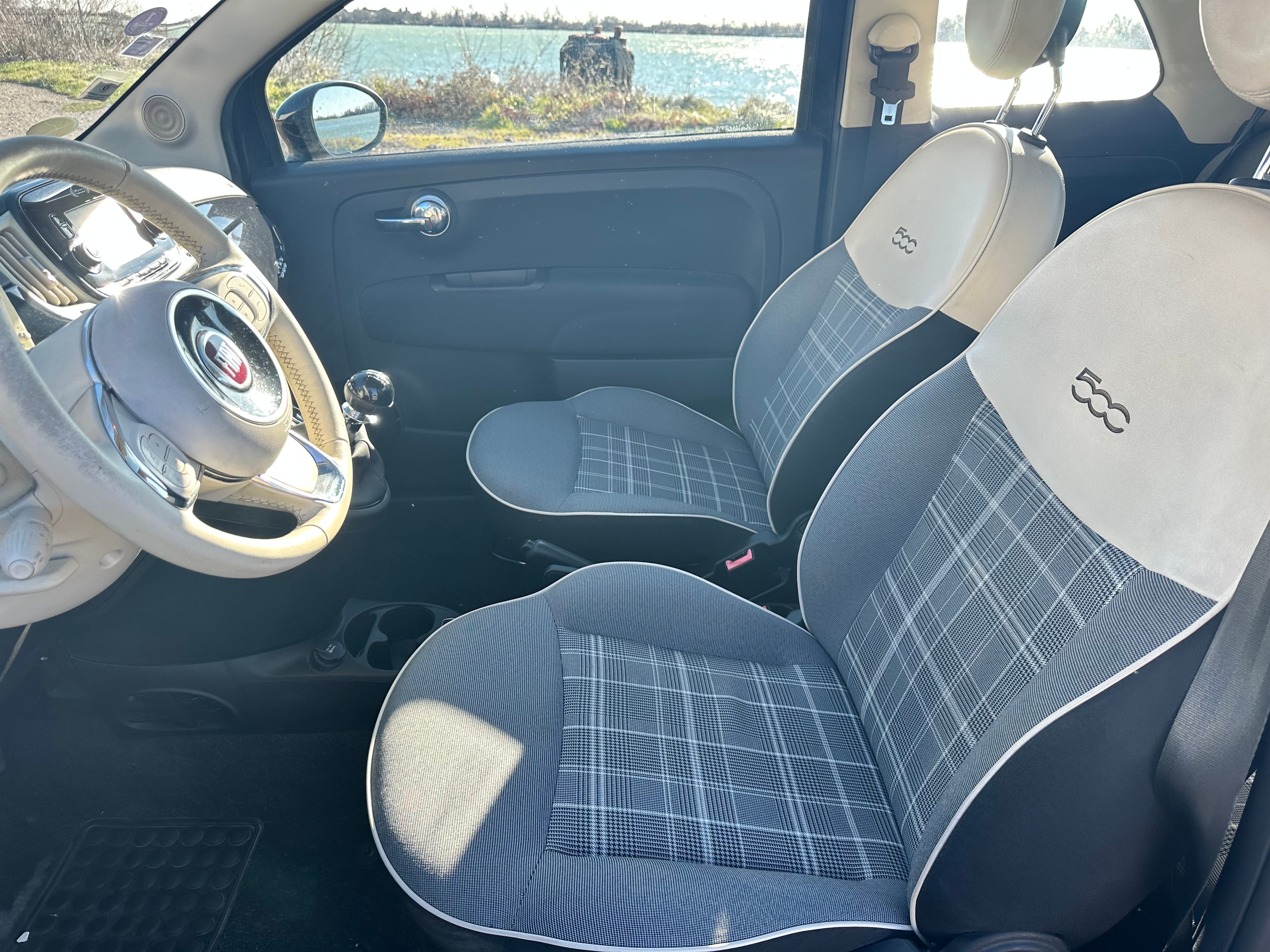 Fiat 500 Lounge avec Apple CarPlay