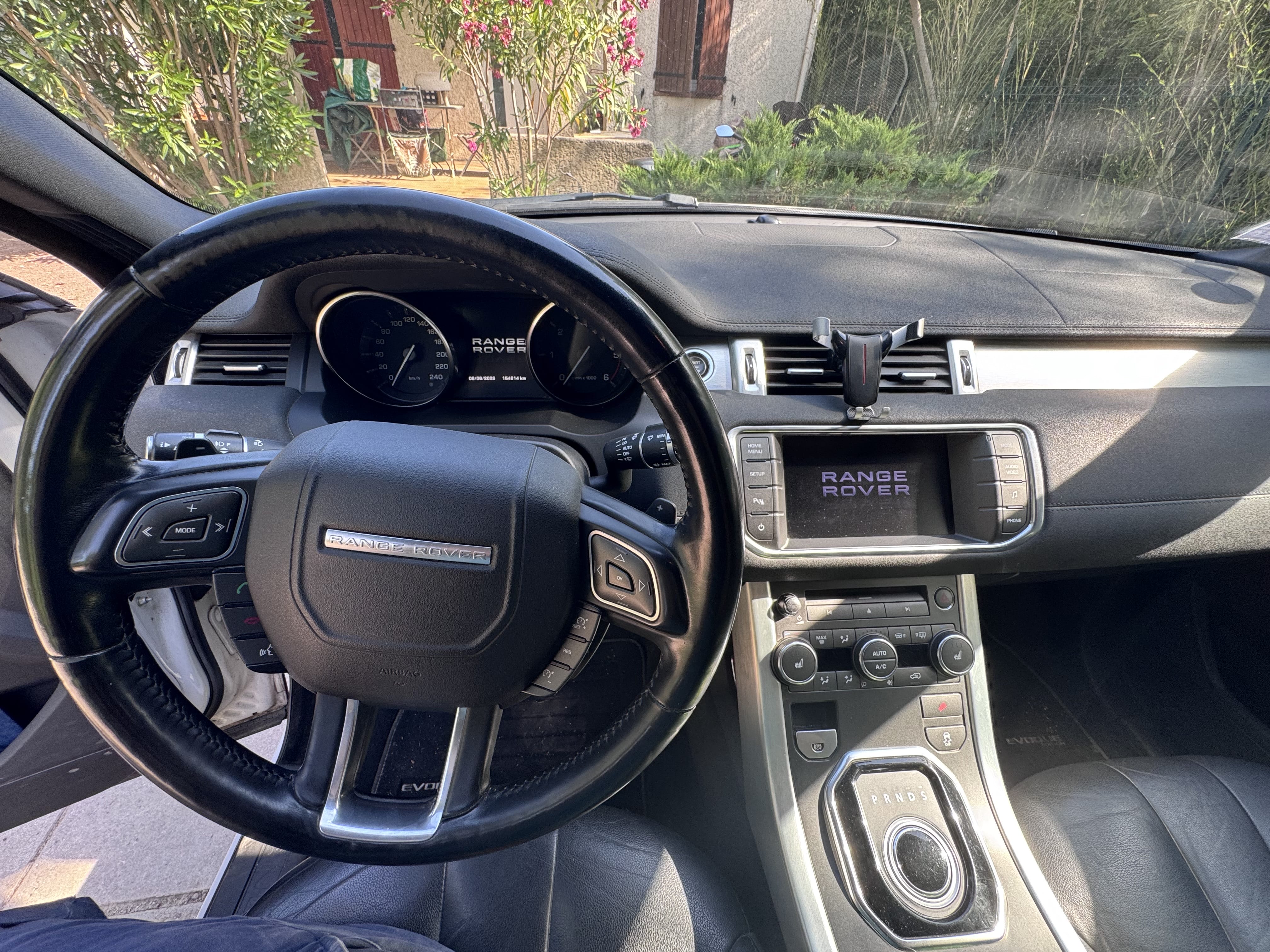 Land-Rover Range Rover Evoque 2,2 SD4 190cv avec Audio Bluetooth