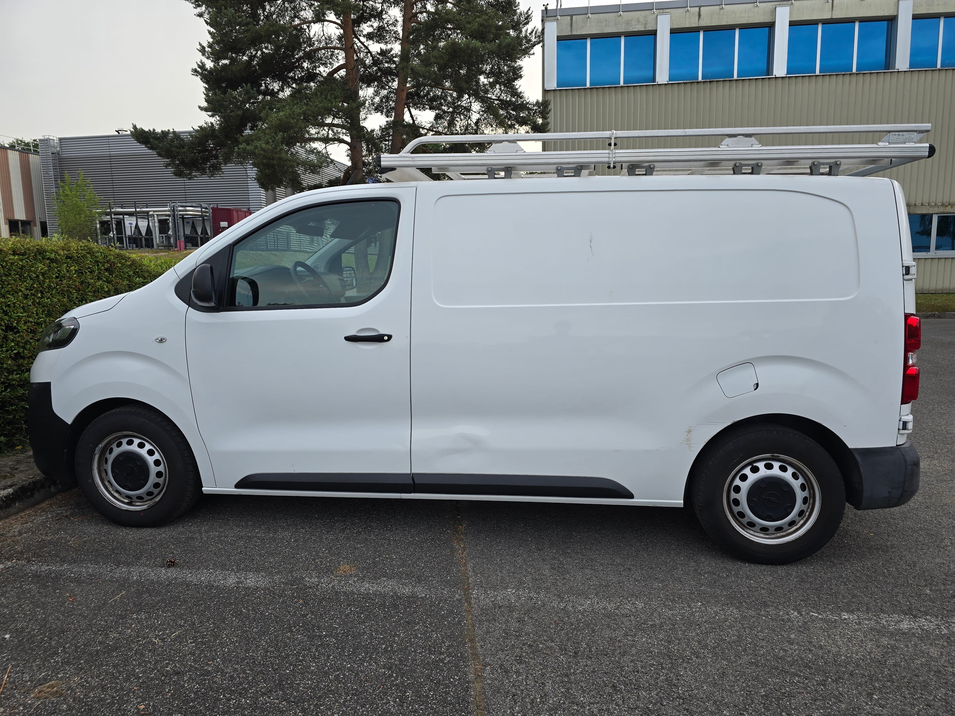 Opel Vivaro avec Climatisation