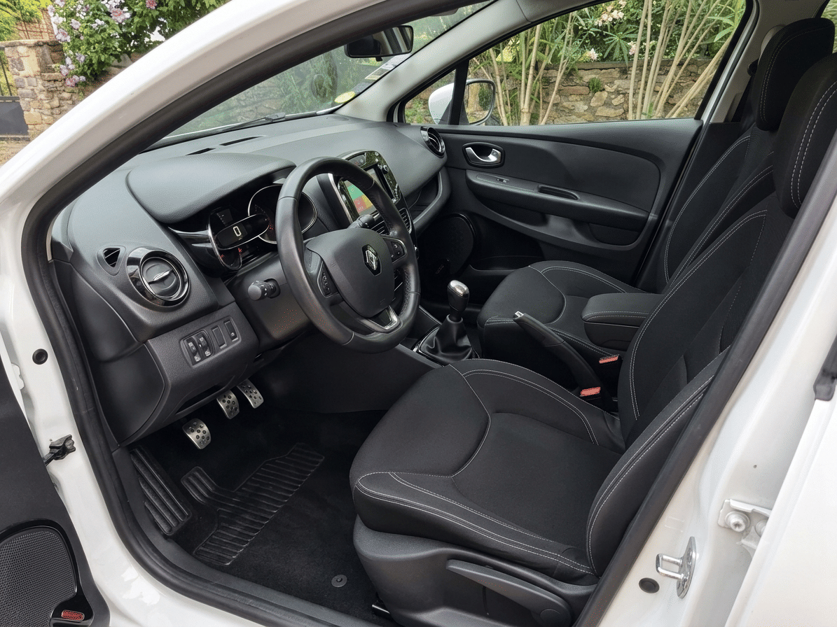 Renault Clio avec Régulateur de vitesse