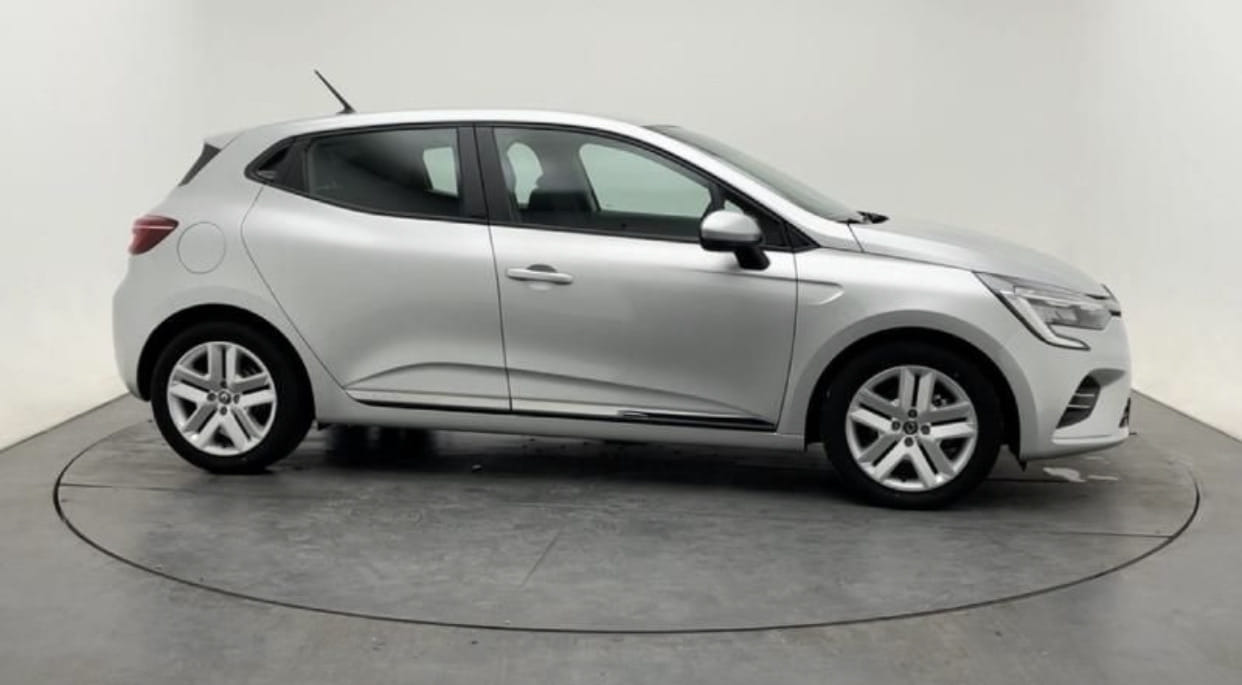 Renault Clio E-tech Hybride avec Climatisation