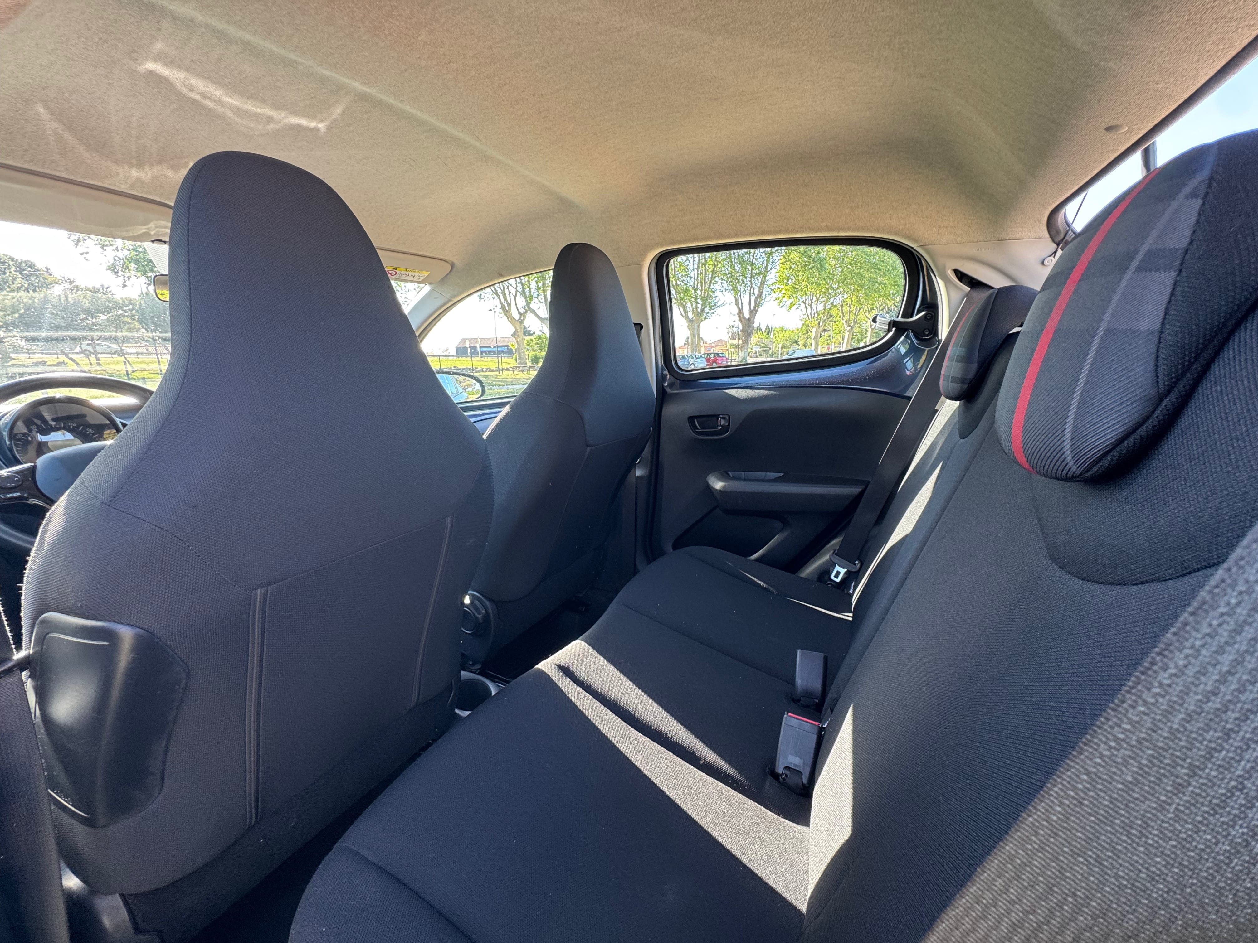 Peugeot 108 CARPLAY & ANDROID AUTO - CLIMATISATION - BLUETOOTH - 5 PORTES avec Android Auto