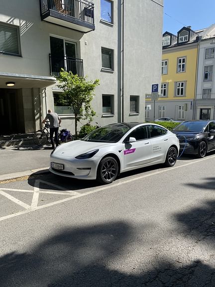 Fahrzeugklasse: Tesla Model 3