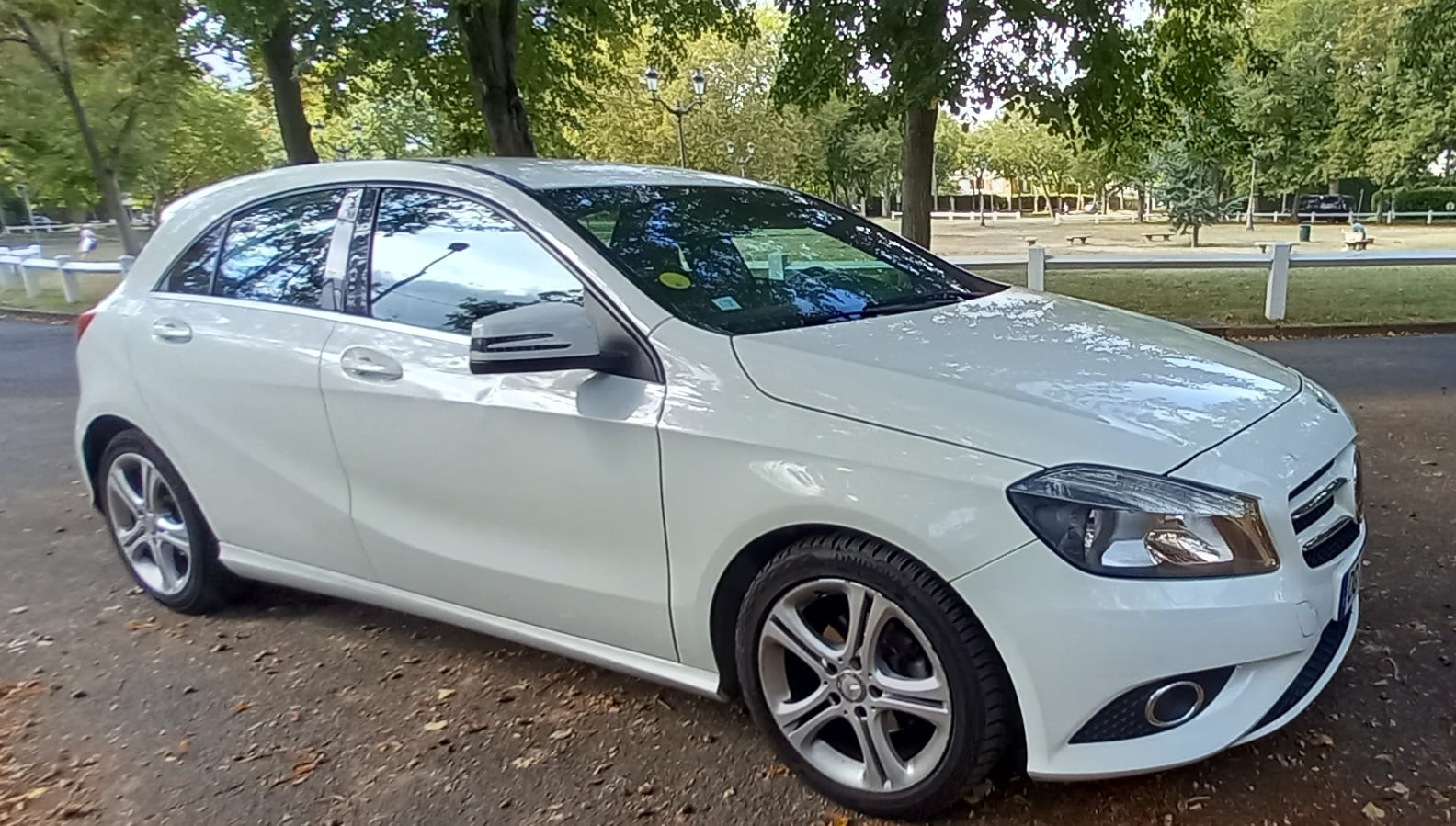 Mercedes-Benz Classe A 180 avec Audio Bluetooth