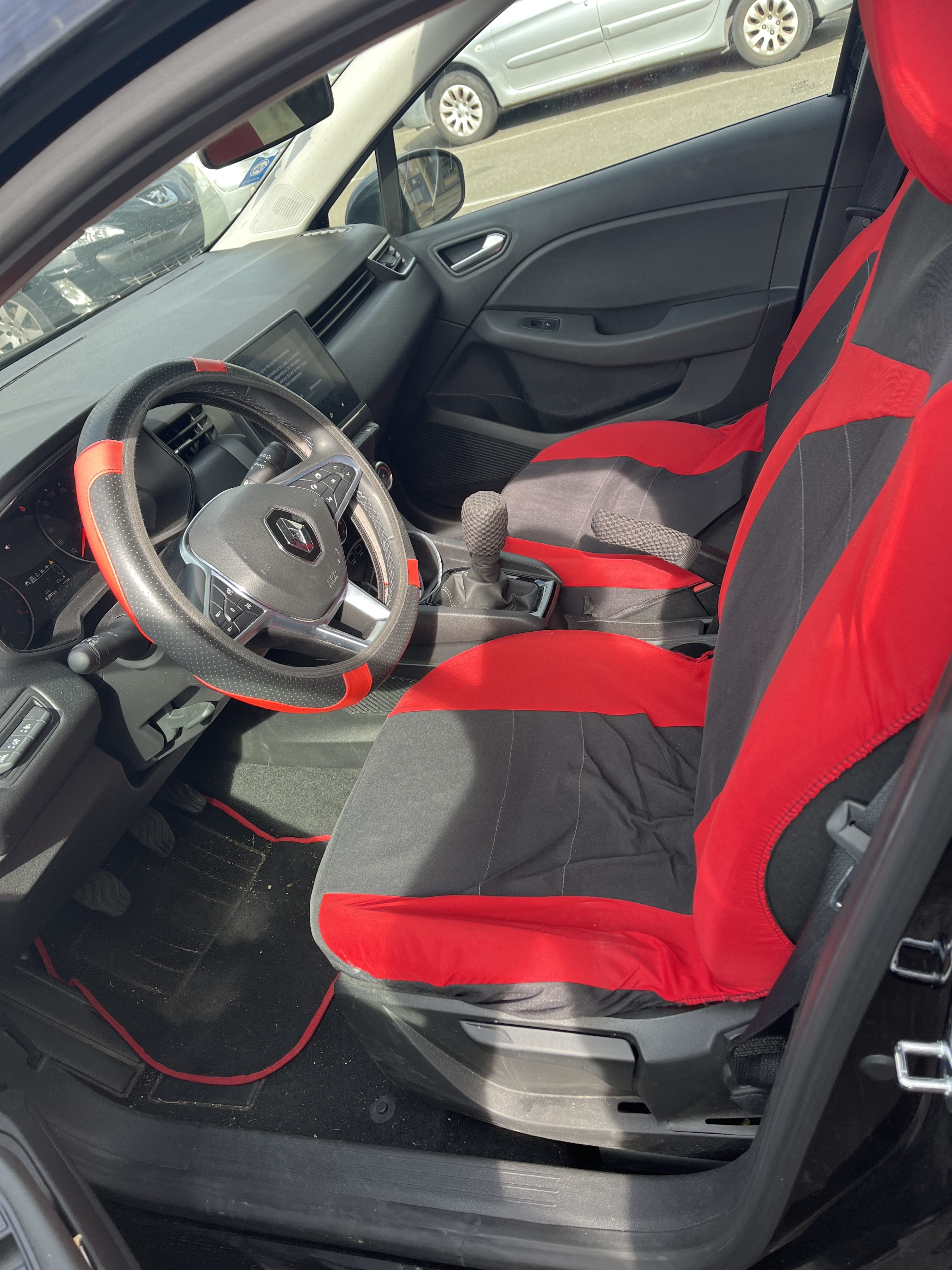 Renault Clio avec GPS