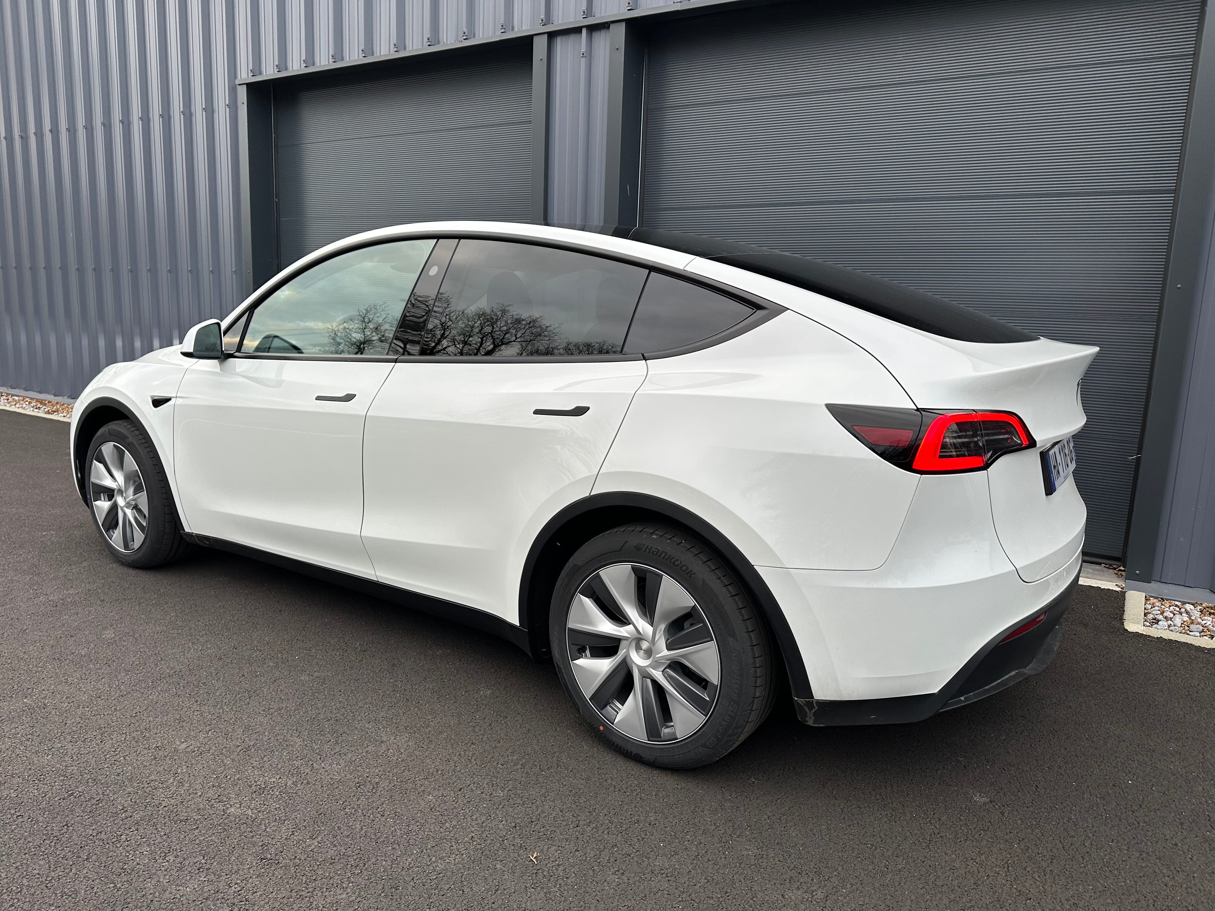 Tesla Model Y avec Régulateur de vitesse