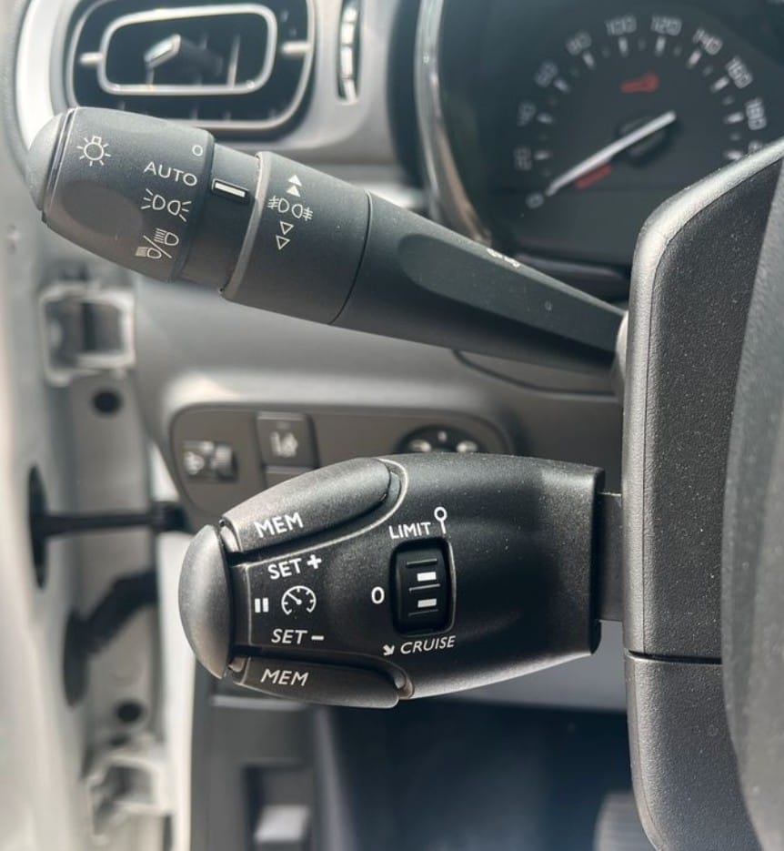 Citroen C3 Société Sté 2 PLACES HDI *26023* FL537SB avec Autoradio