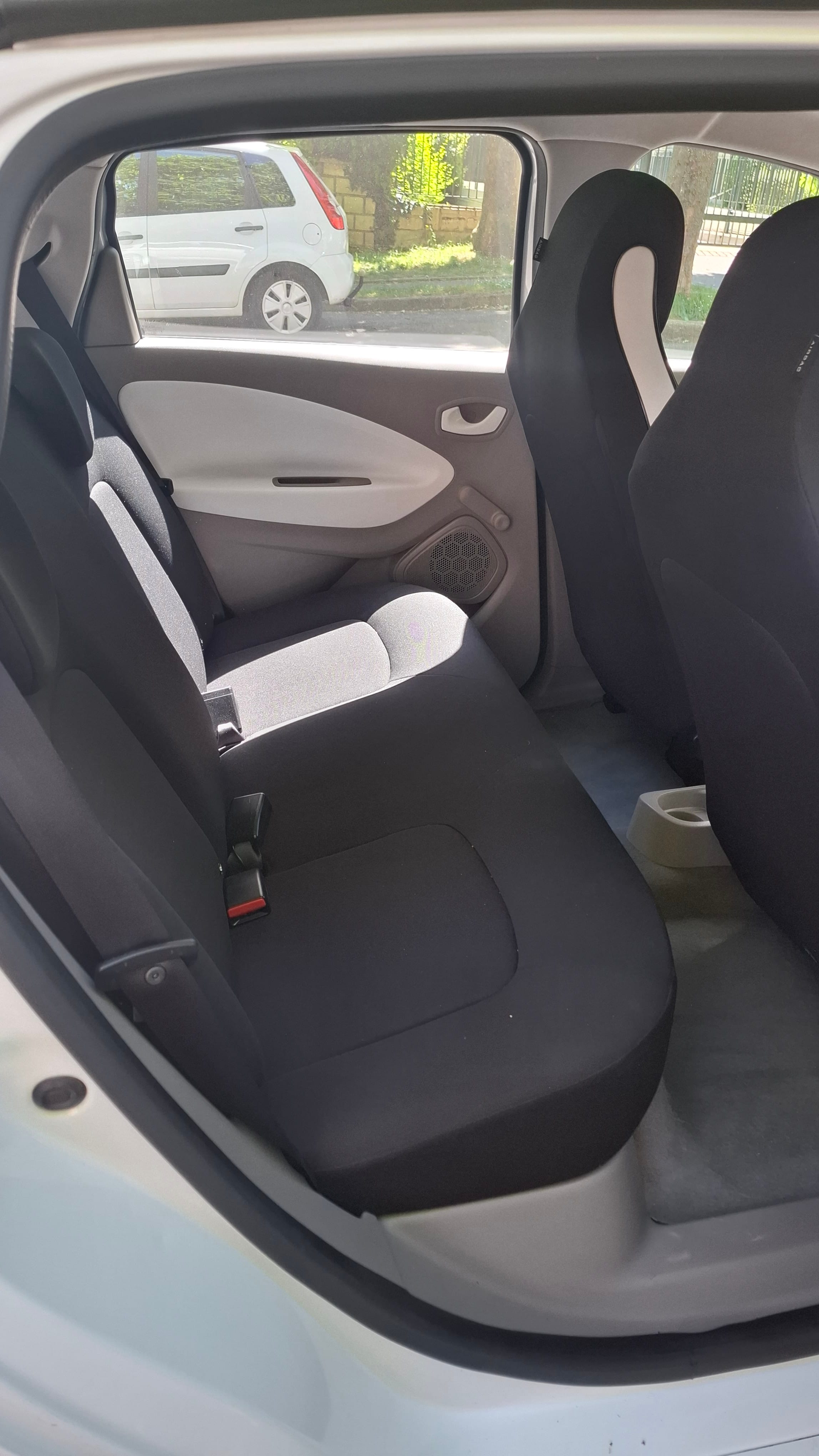 Renault ZOE avec Entrée audio / iPod