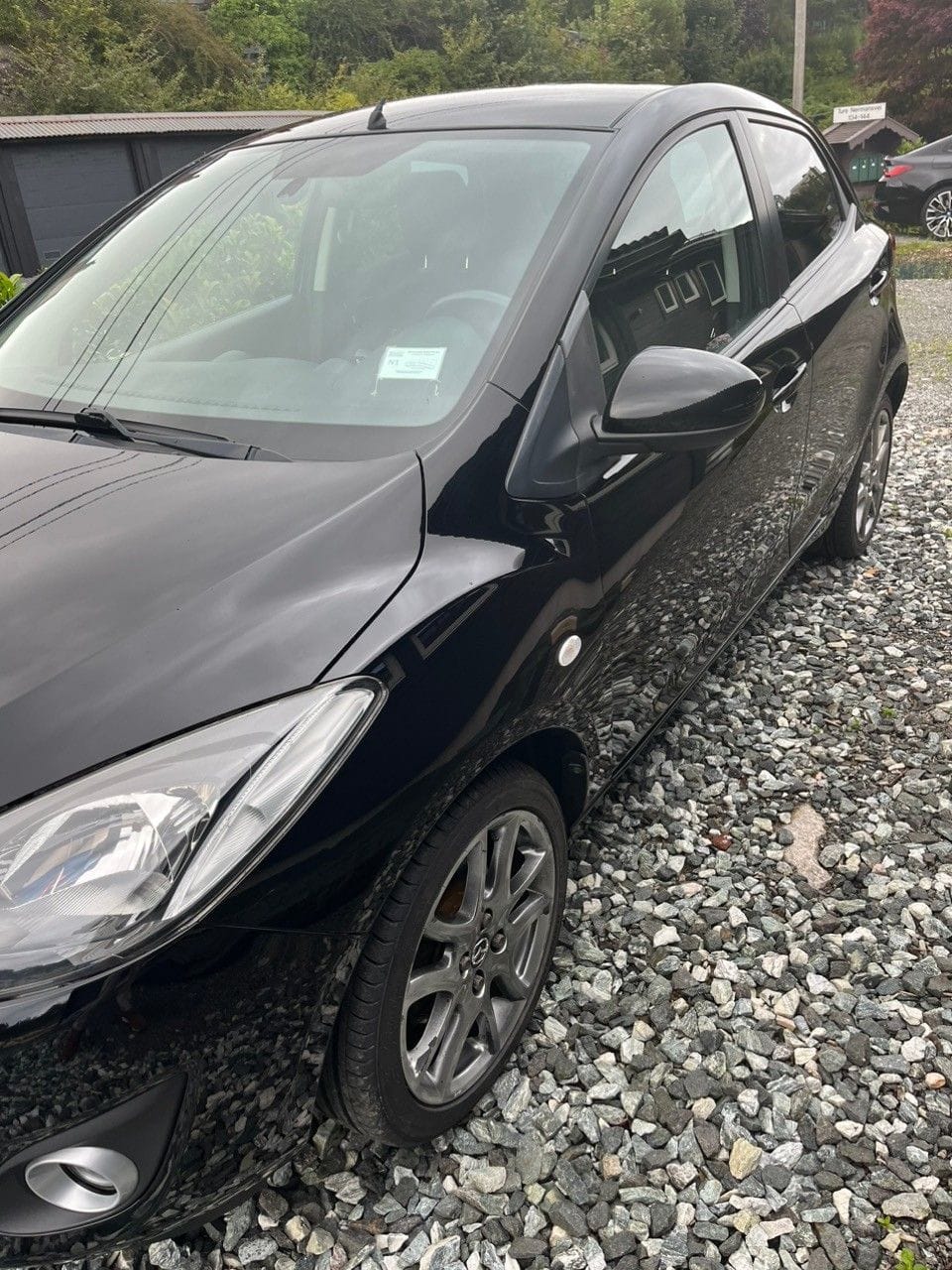 Mazda 2 med Vinterdekk