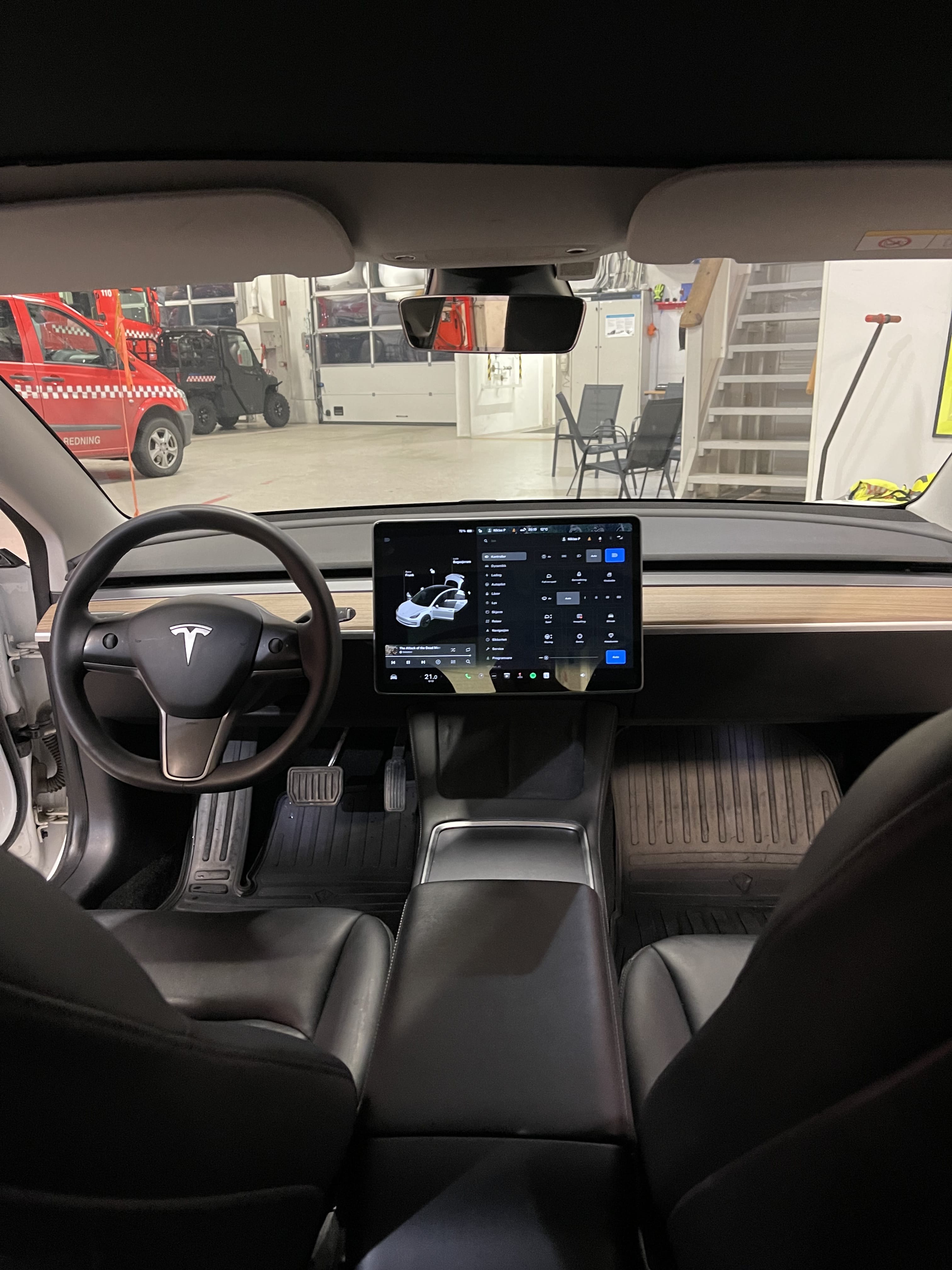 Tesla Model 3 med GPS