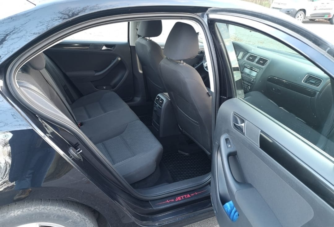 Volkswagen Jetta med Vinterdekk