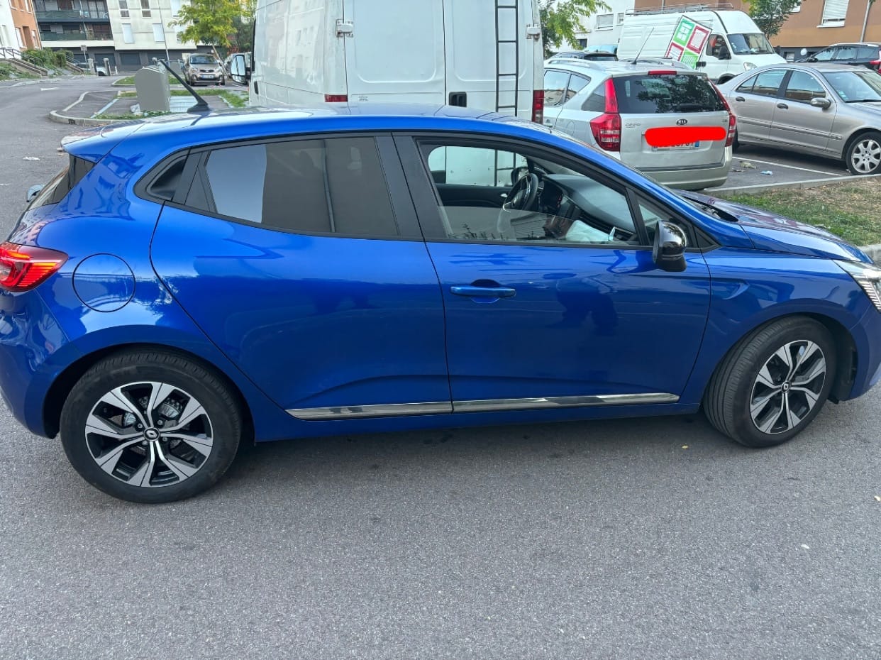 Renault Clio, 2023, Essence 98