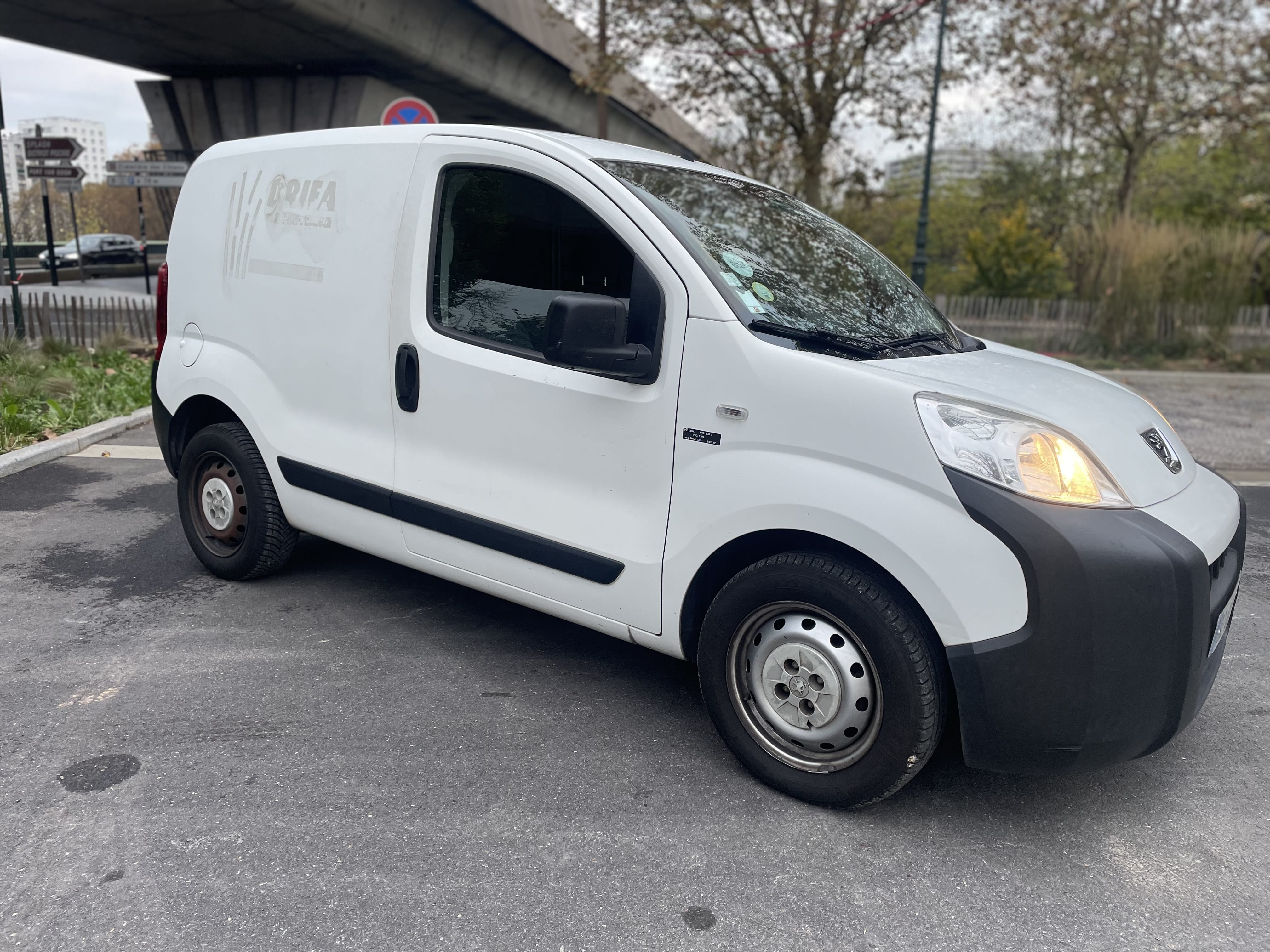 Peugeot Bipper avec Climatisation